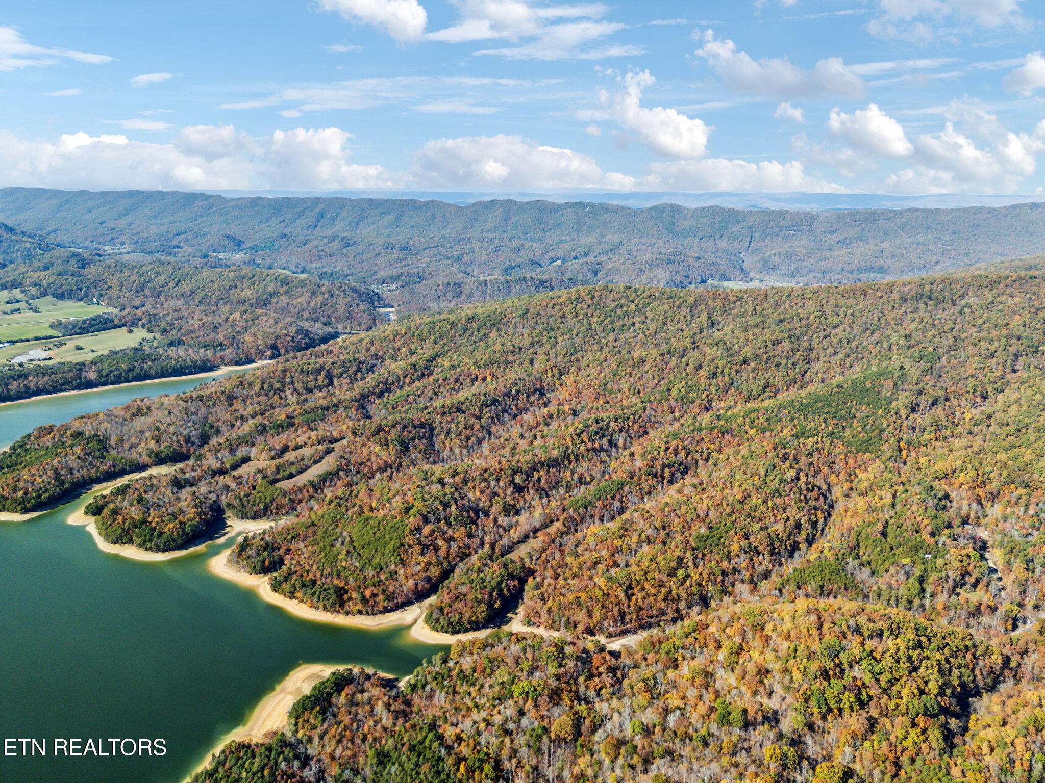 Mooresburg Springs Rd