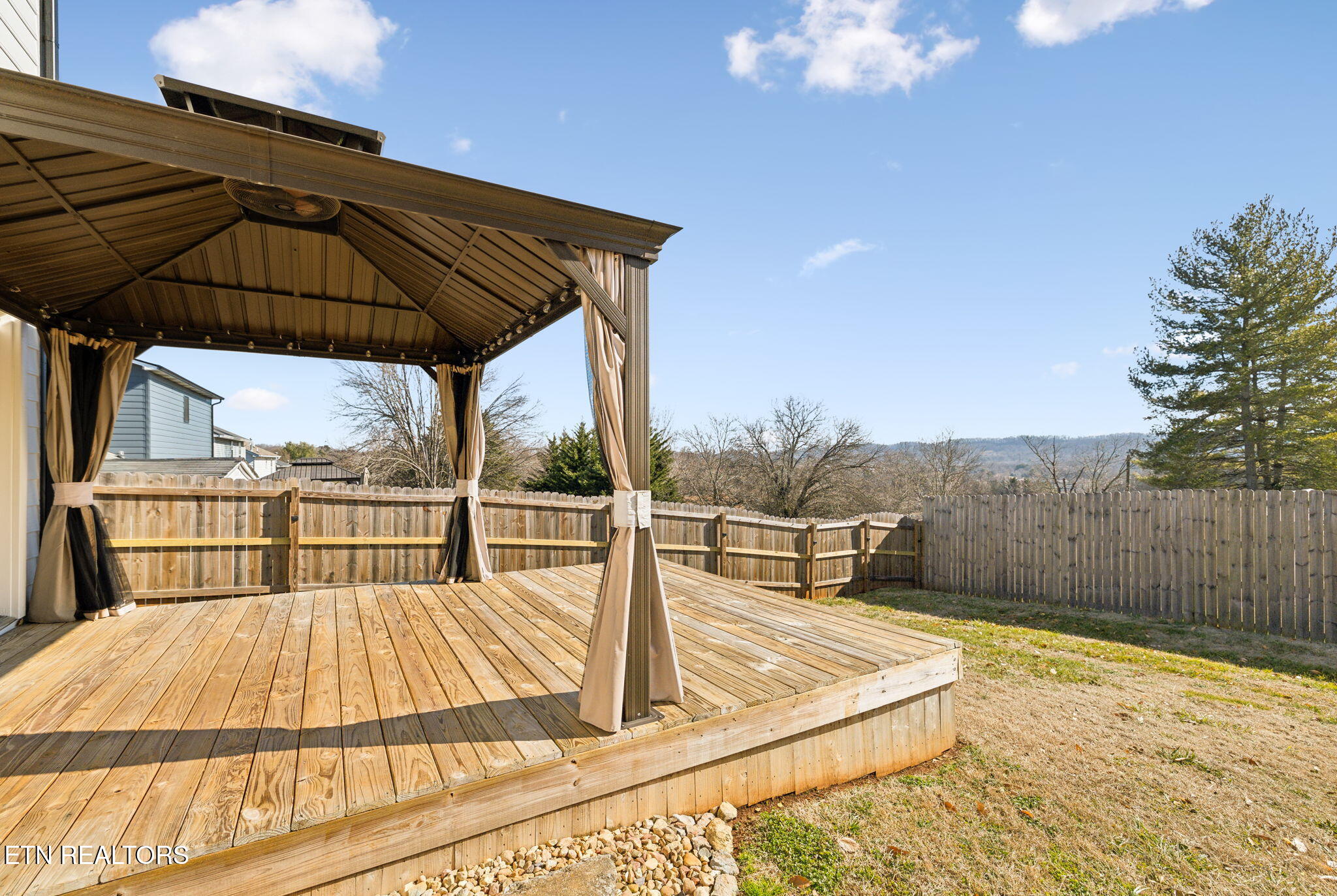 3556 Pocatello Lane