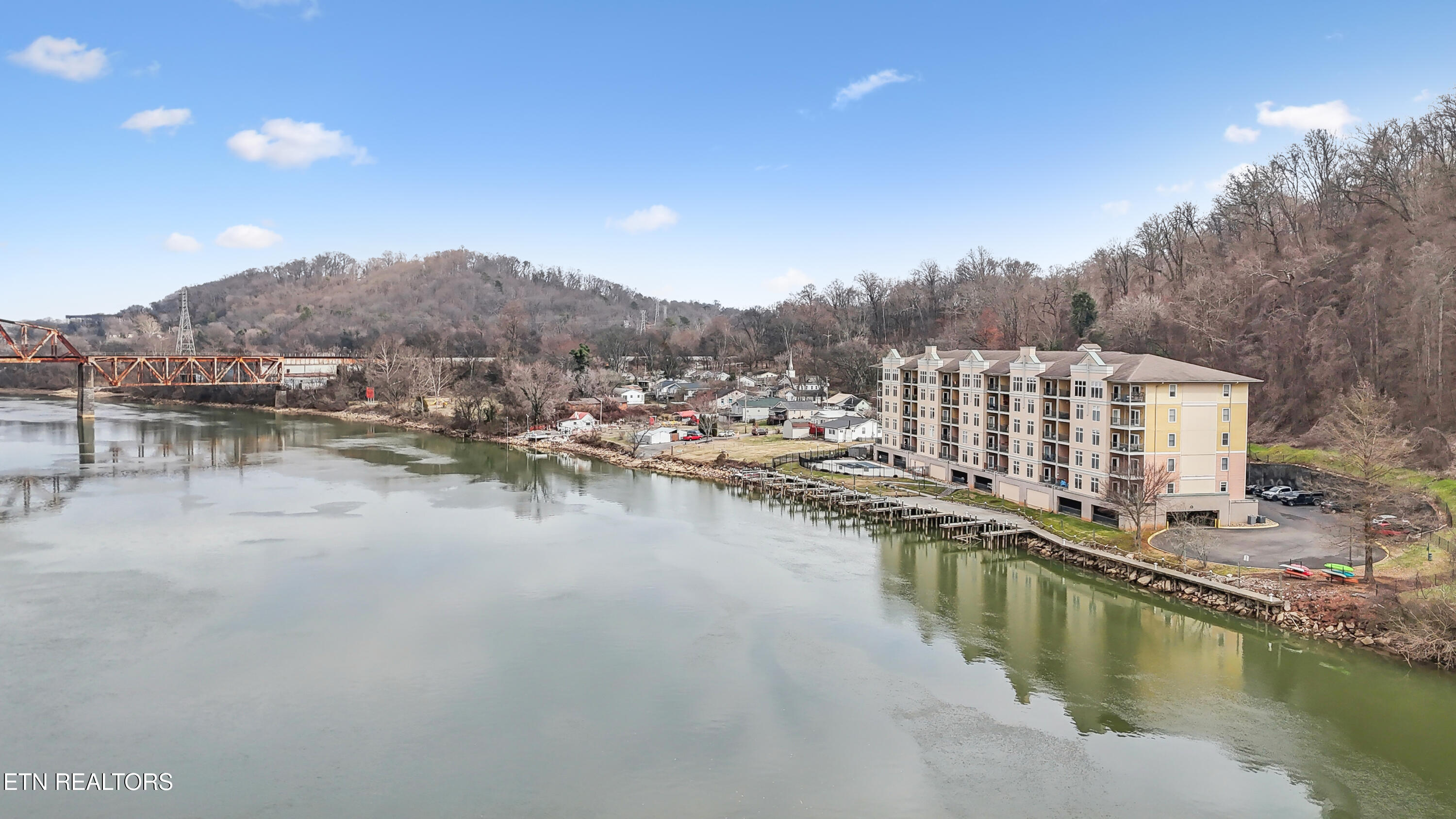 3001 River Towne Way, 304