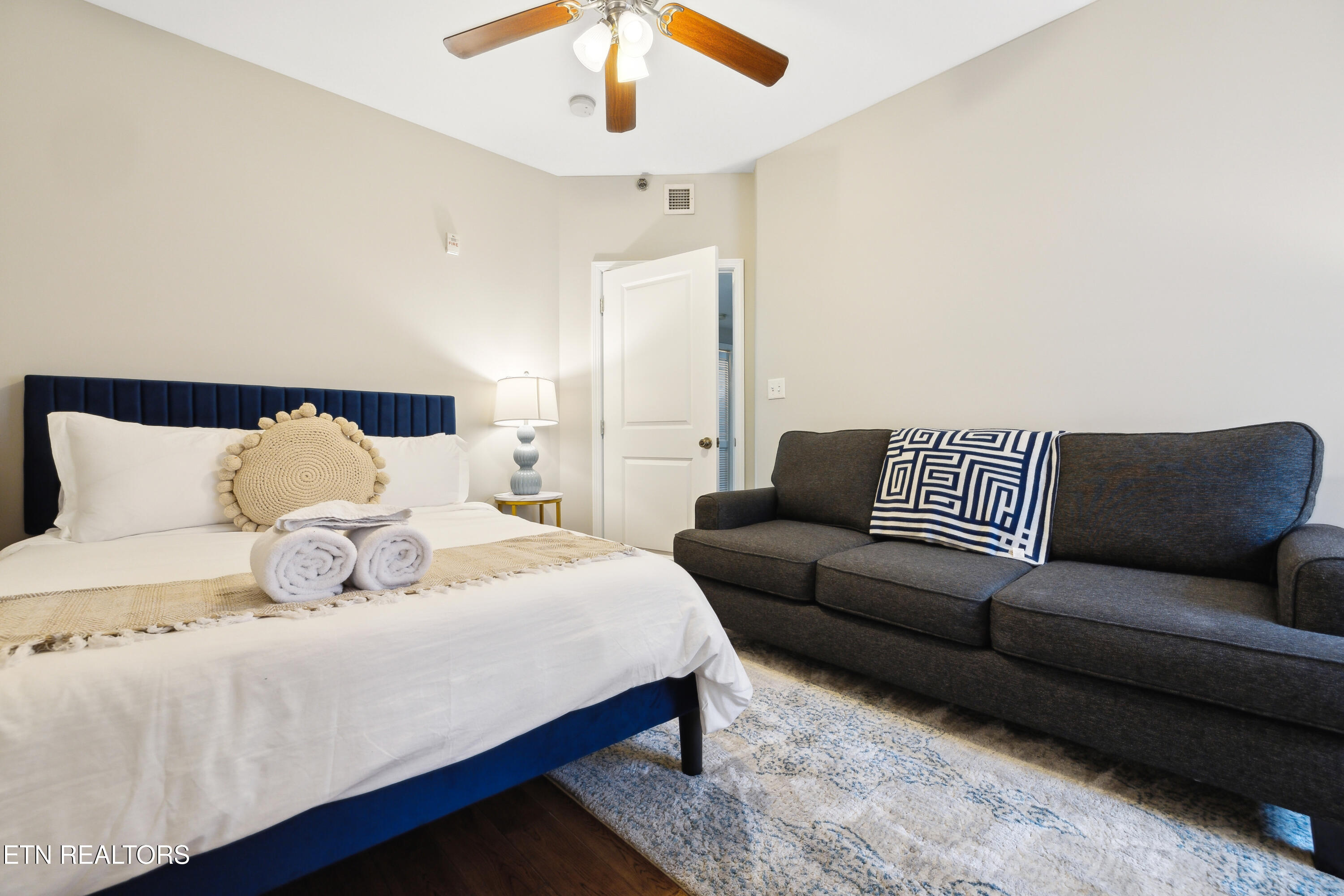 3001 River Towne Way, 304