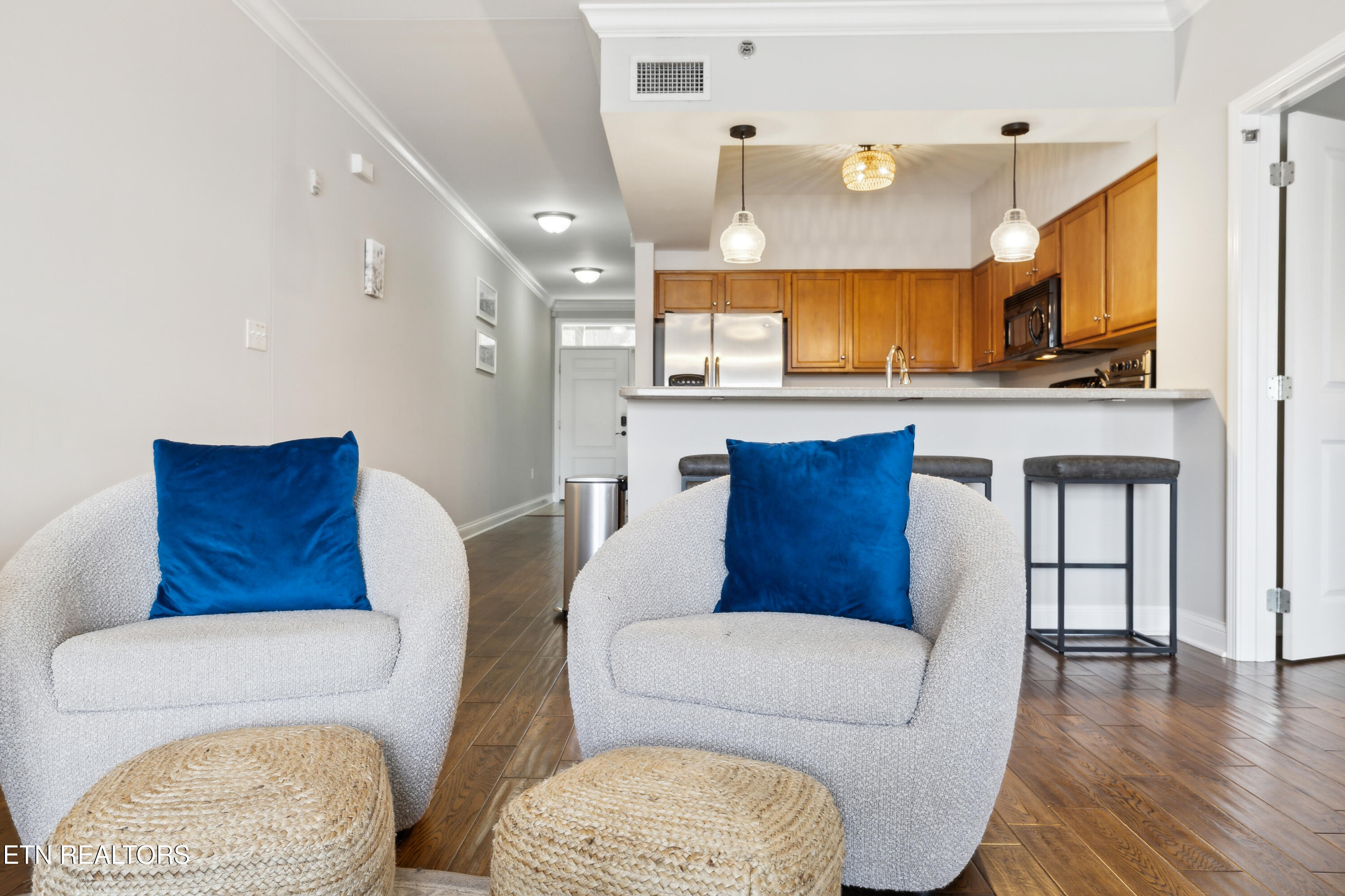 3001 River Towne Way, 304