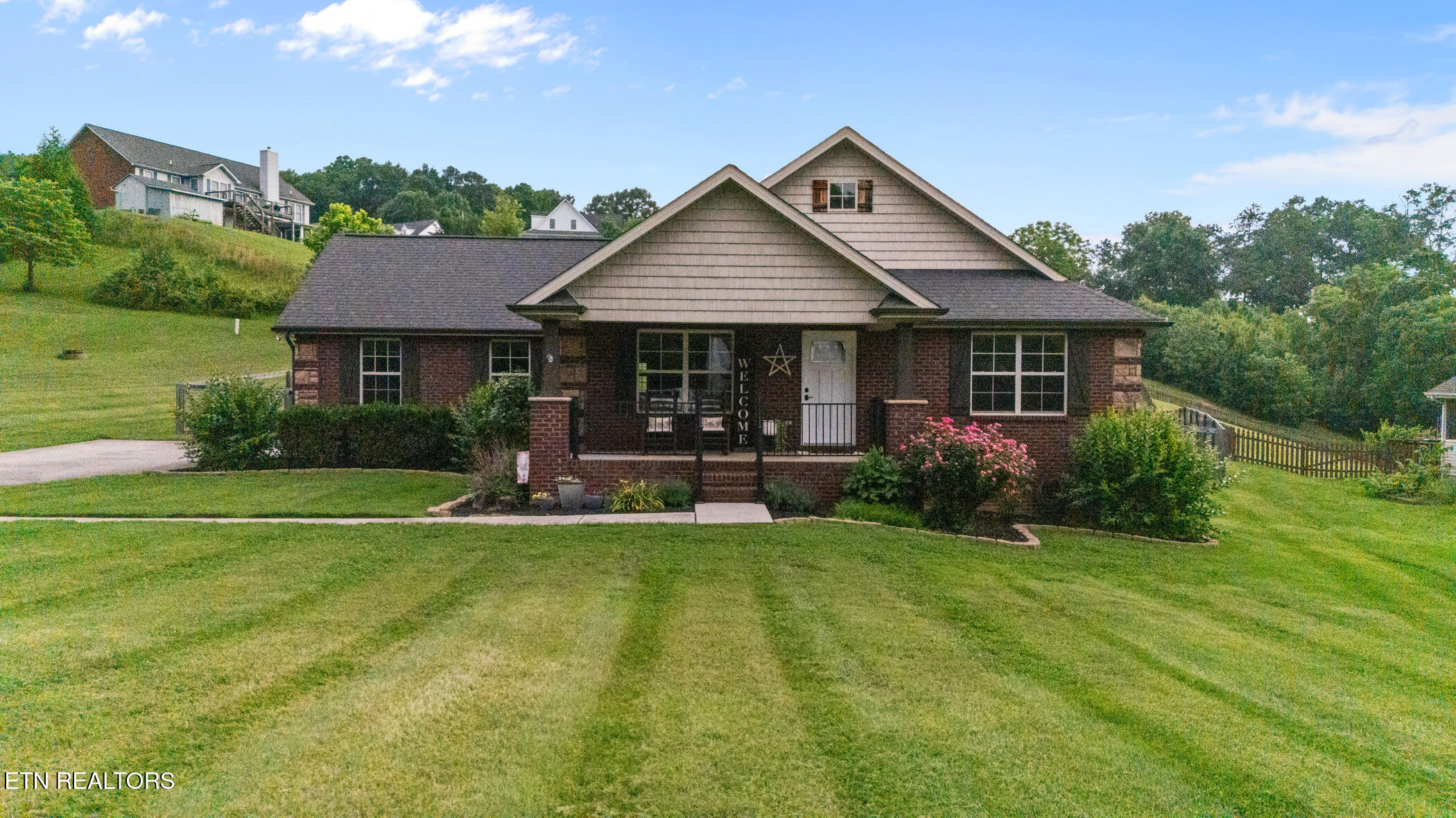 8012 Campbells Point Rd