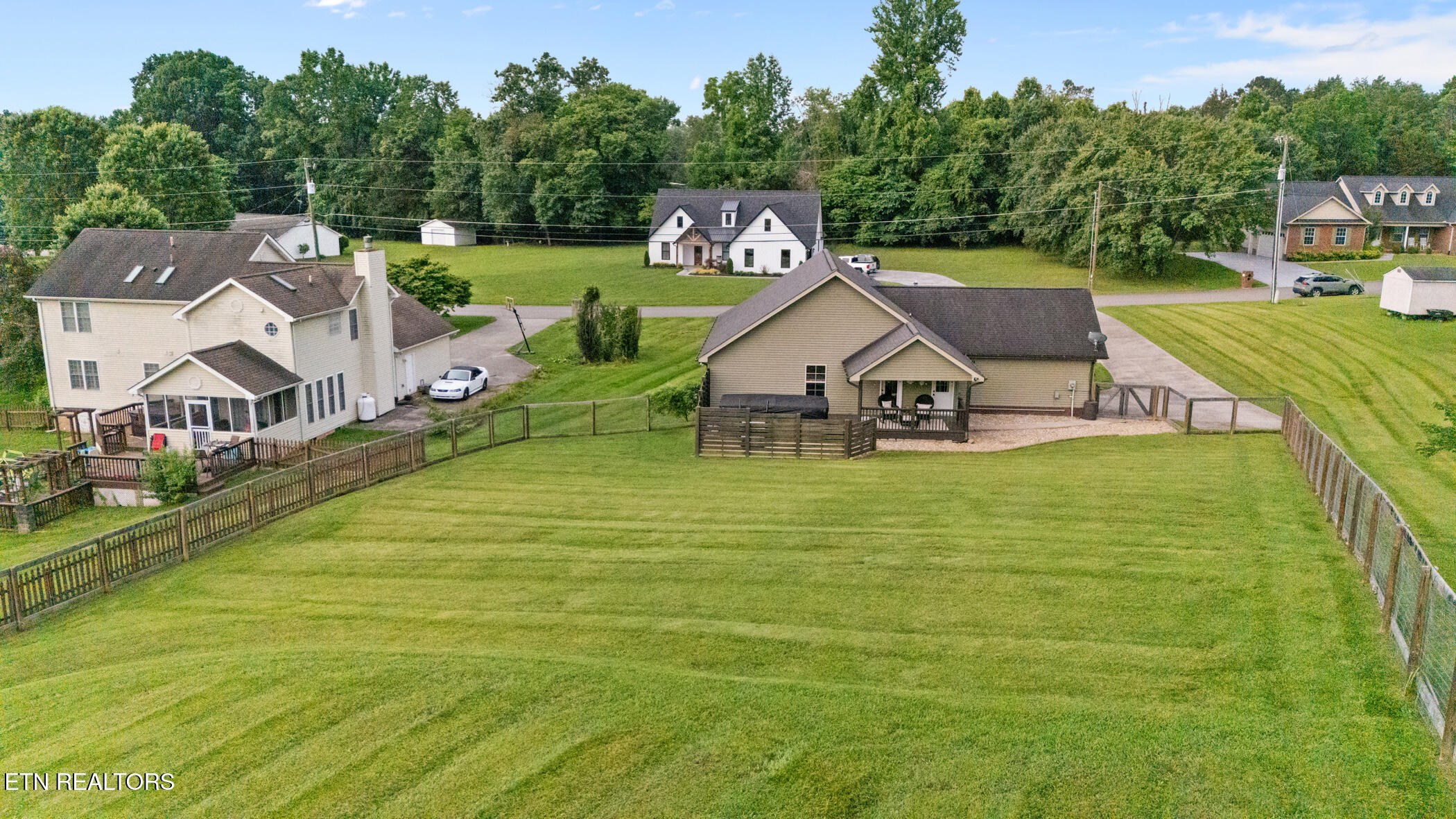 8012 Campbells Point Rd