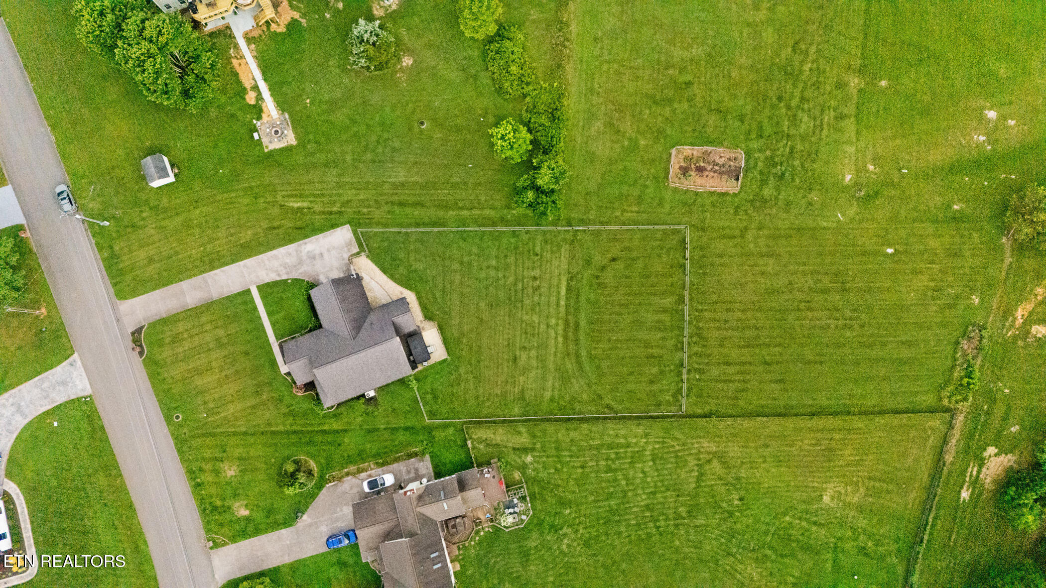 8012 Campbells Point Rd