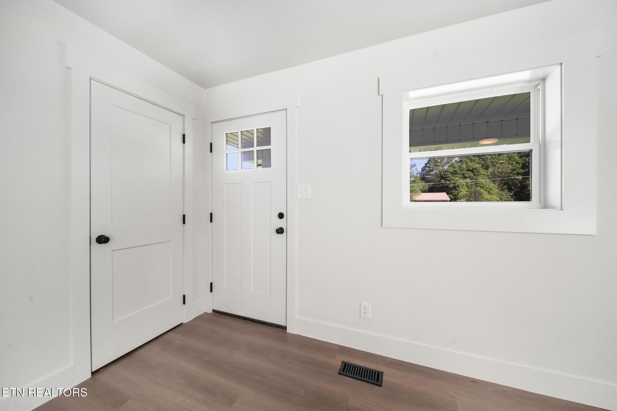11020 Hughlan Drive