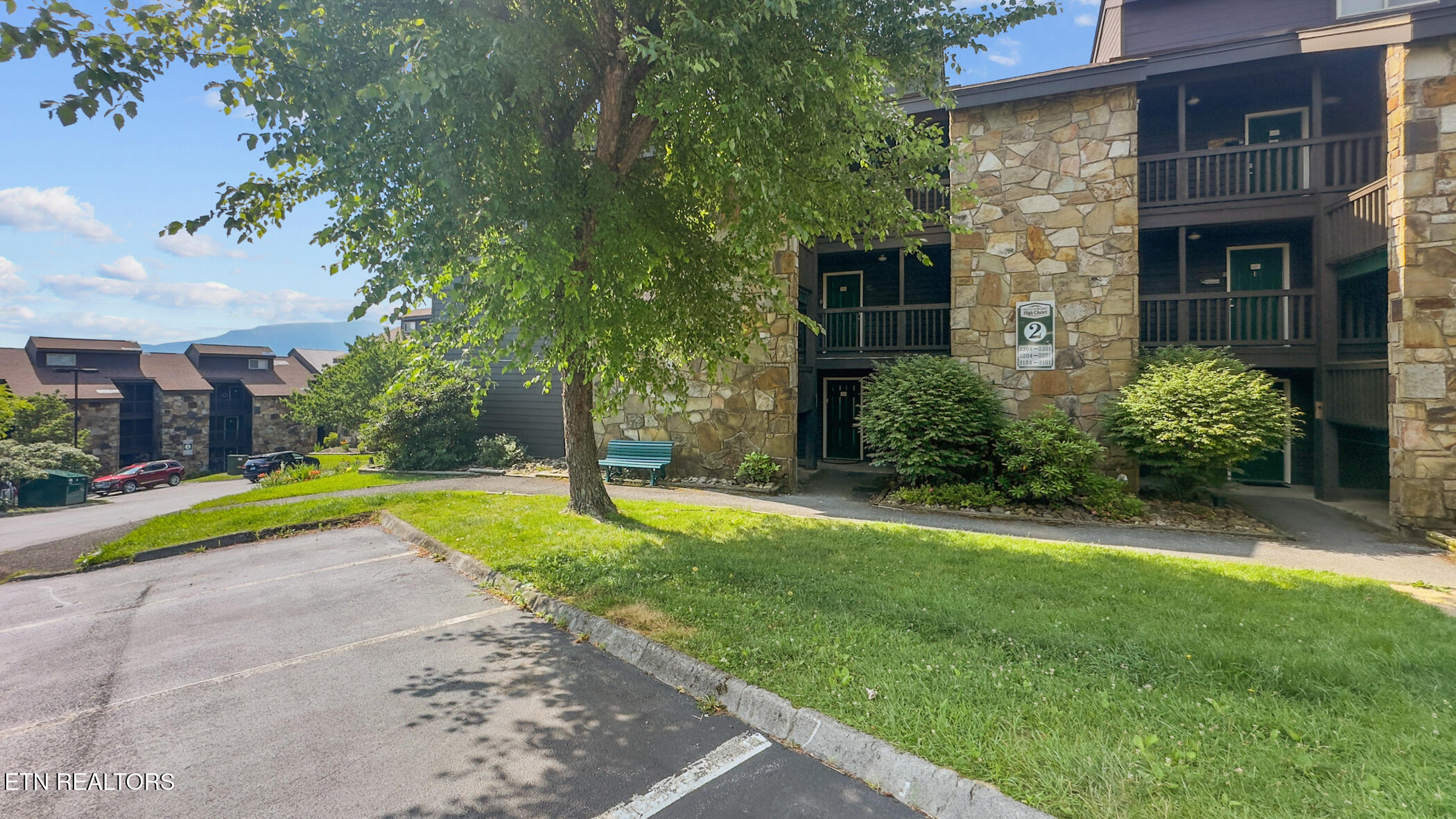 1380 Ski View Dr Off Drive, 2103