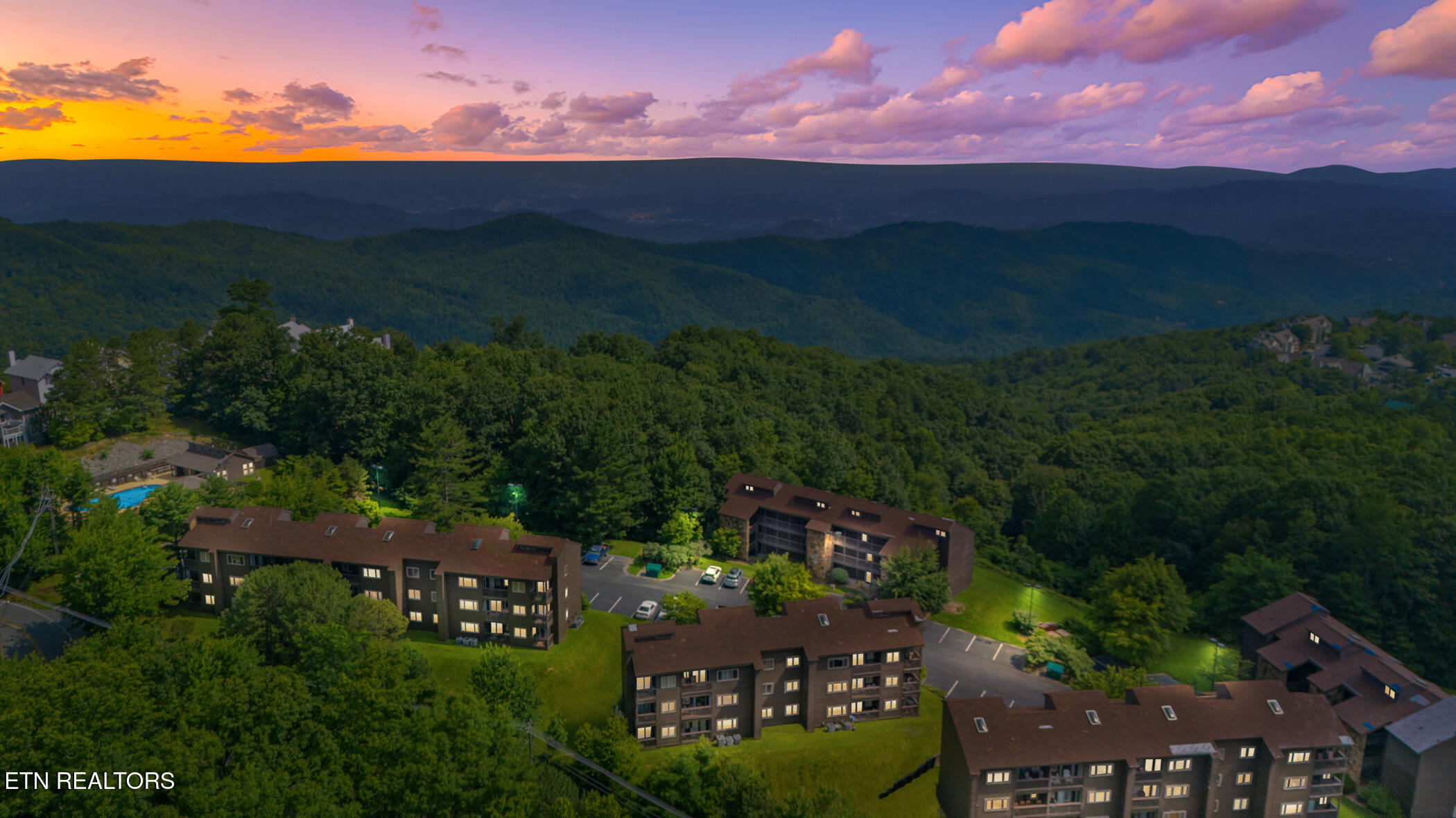 1380 Ski View Dr Off Drive, 2103