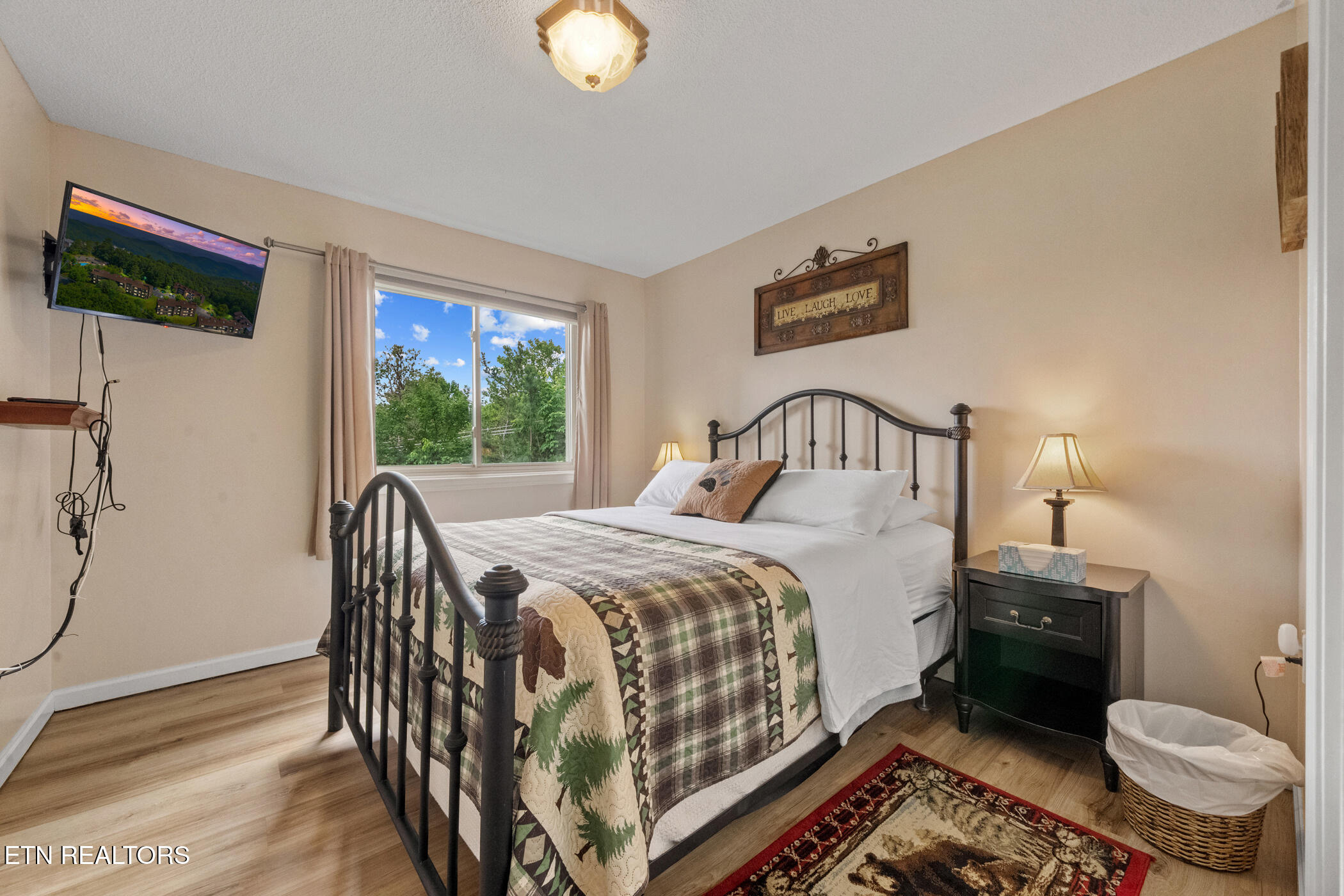 1380 Ski View Dr Off Drive, 2103