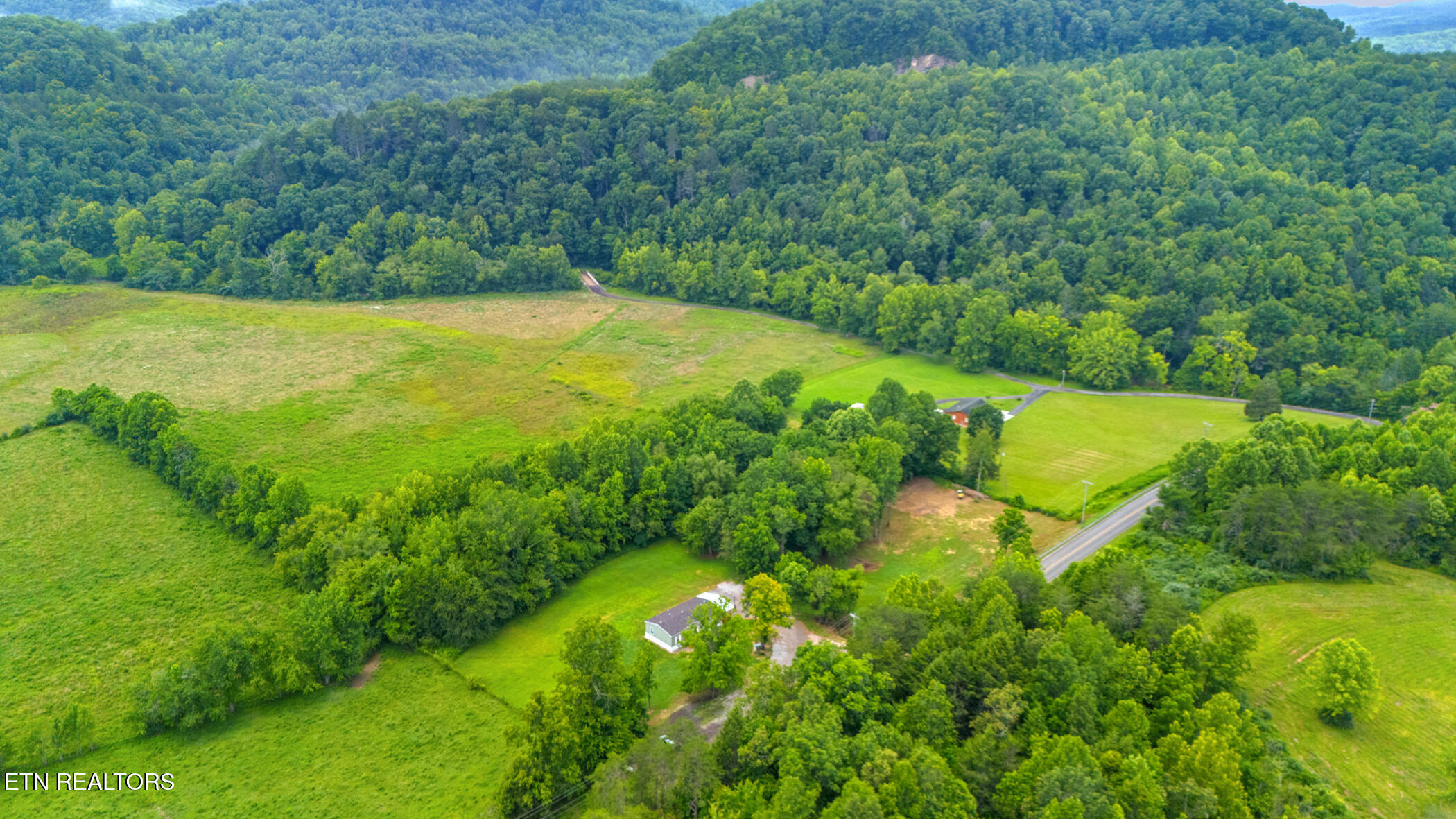 3329 Stinking Creek Rd