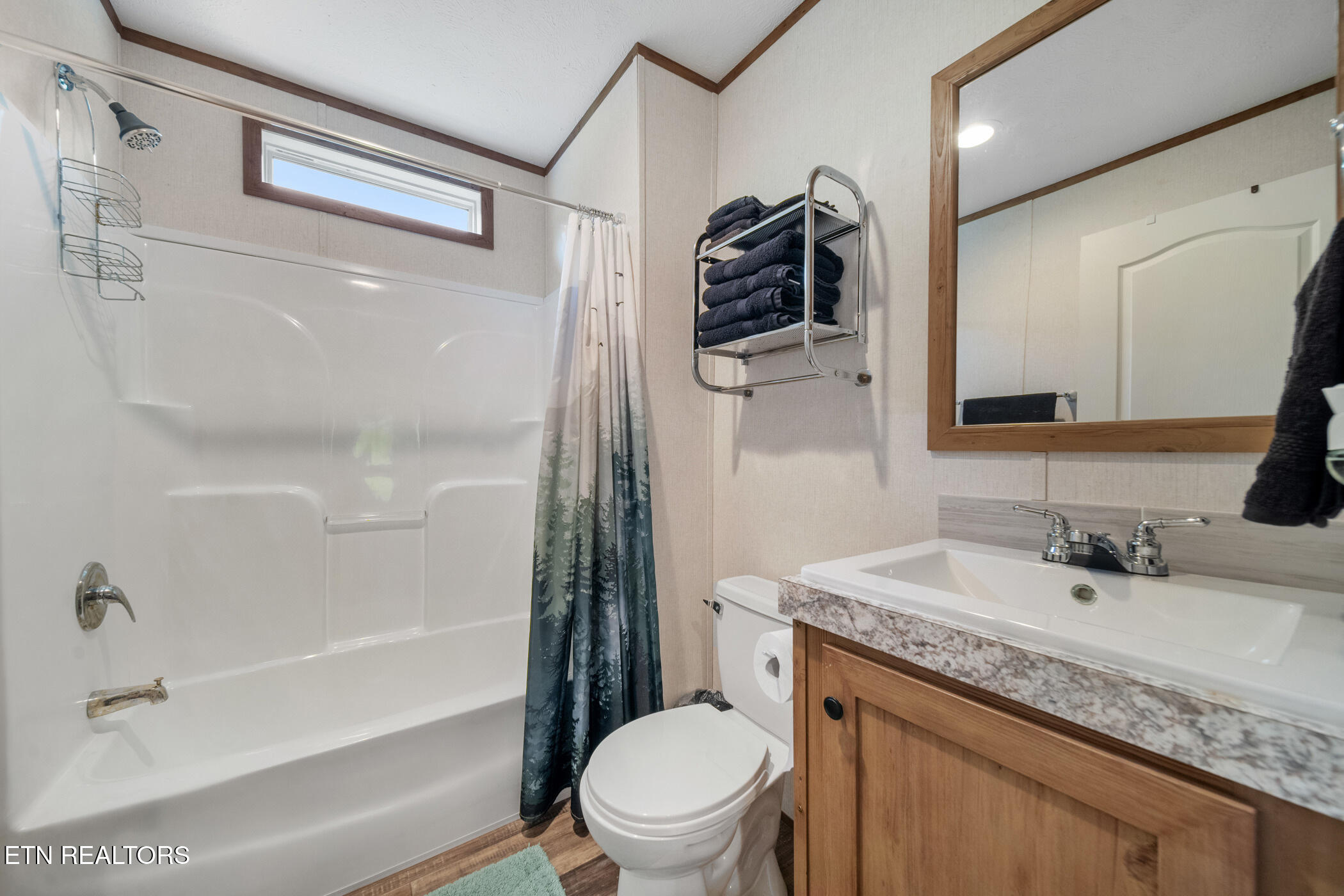 3329 Stinking Creek Rd