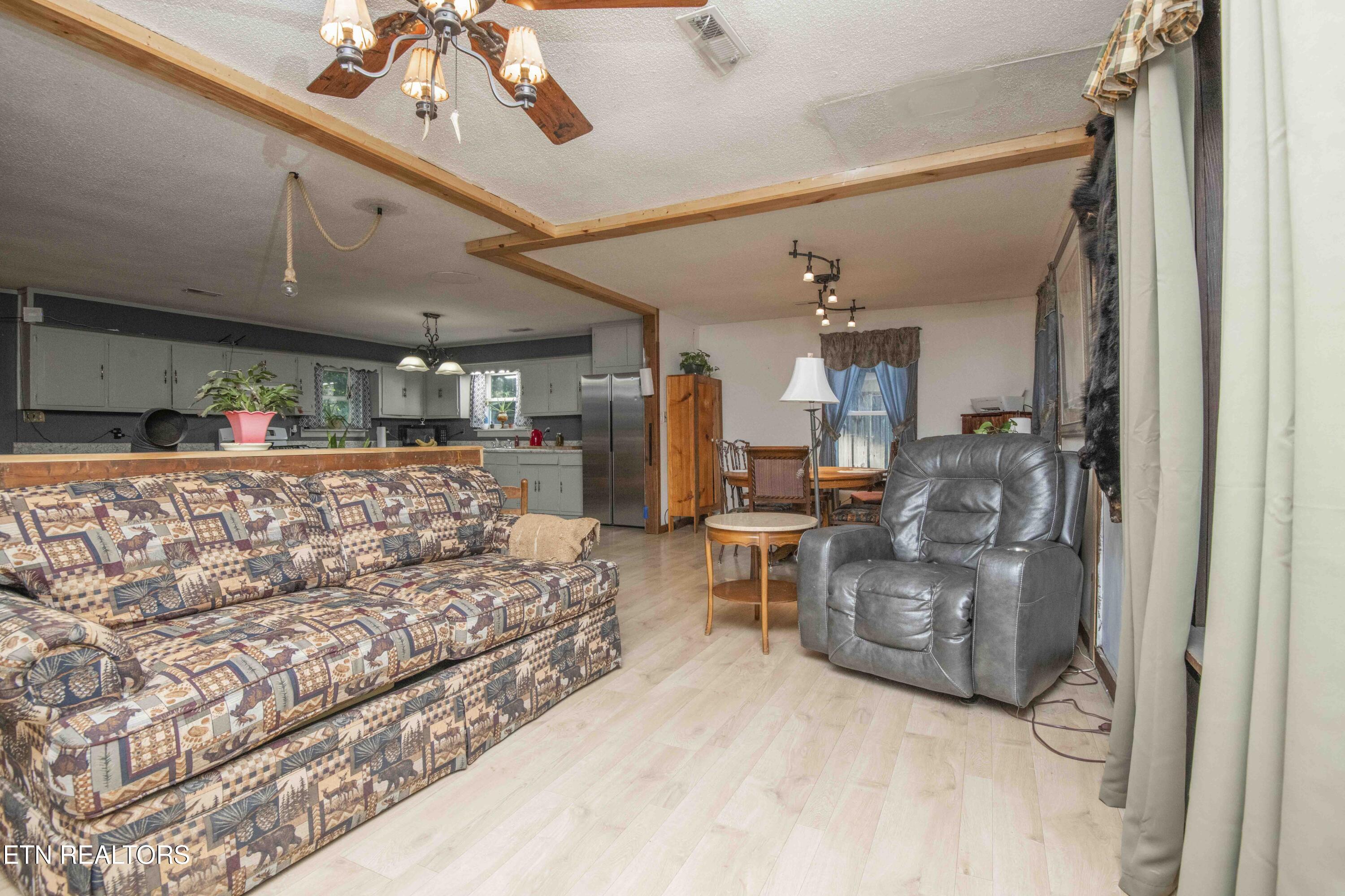 197 Wedgewood Lane