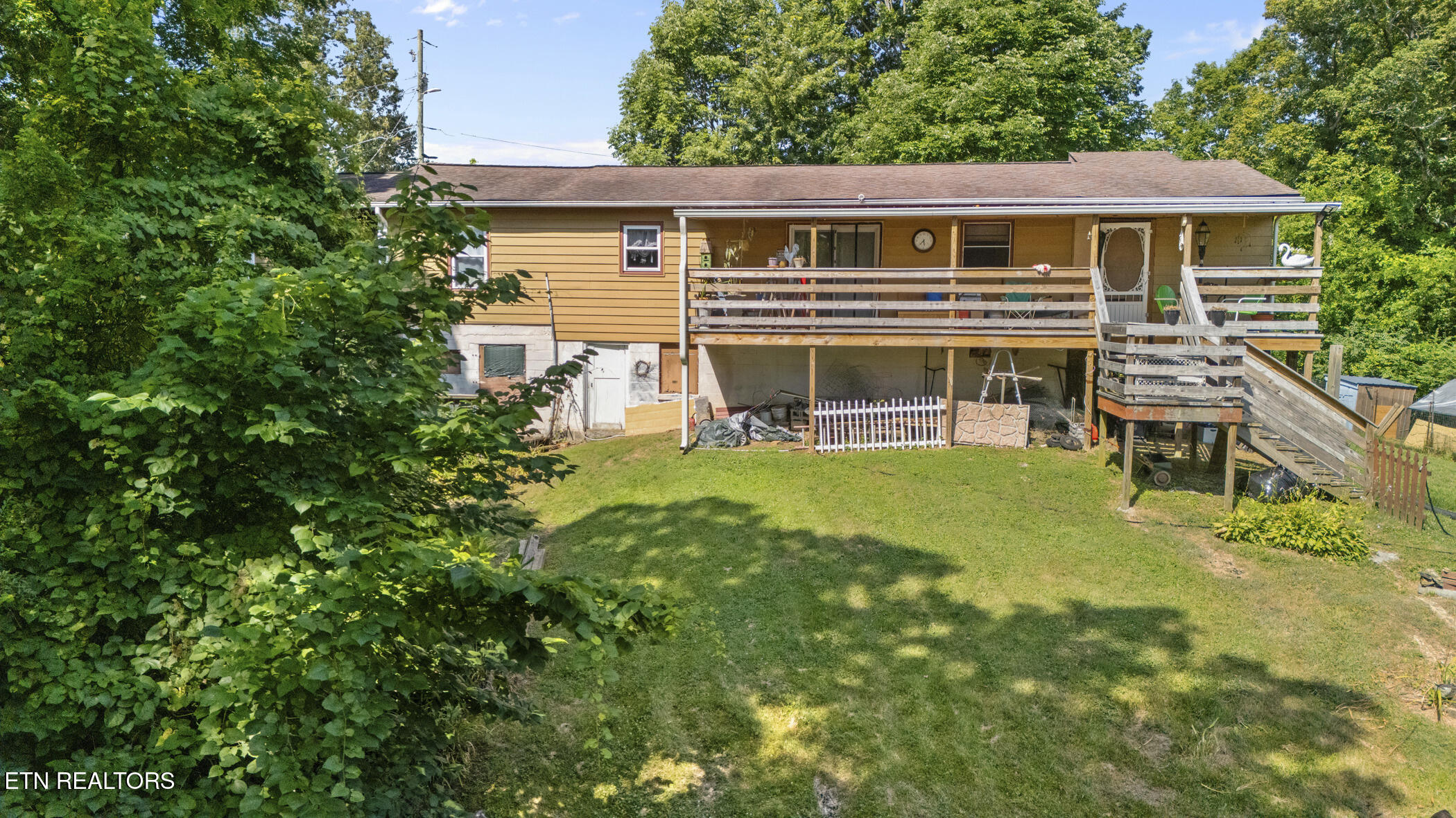 4880 Shell Lane