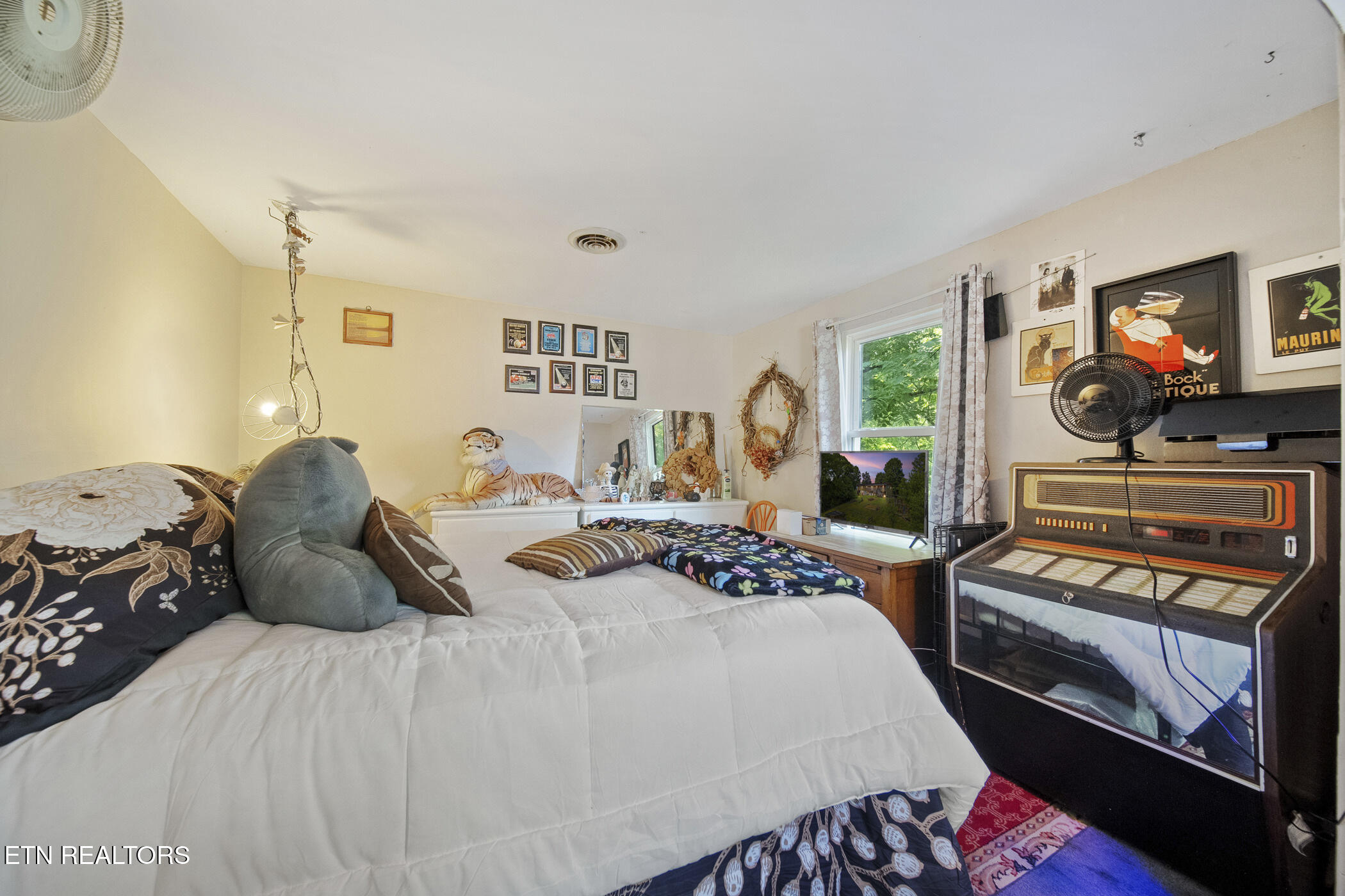 4880 Shell Lane