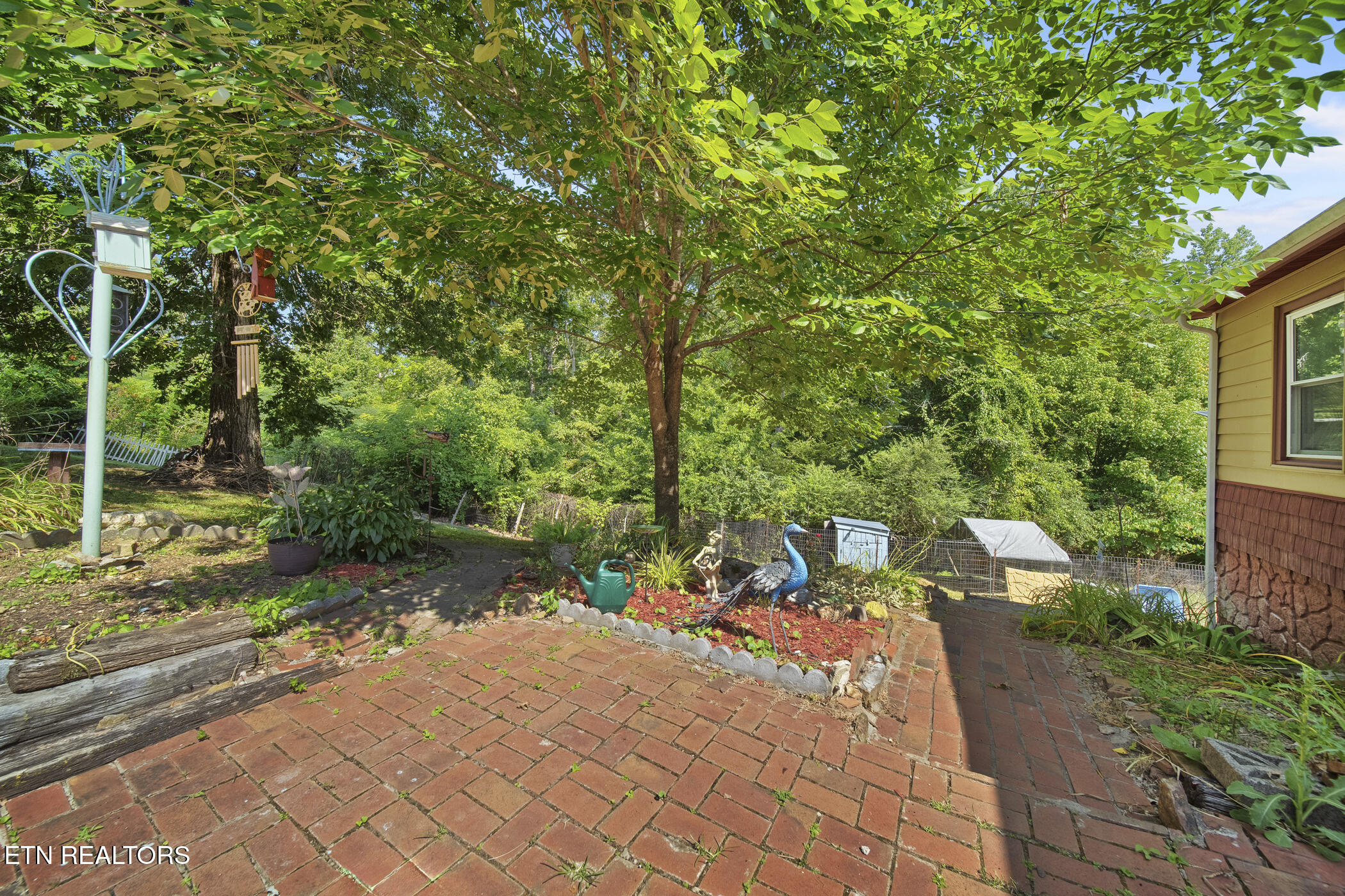 4880 Shell Lane