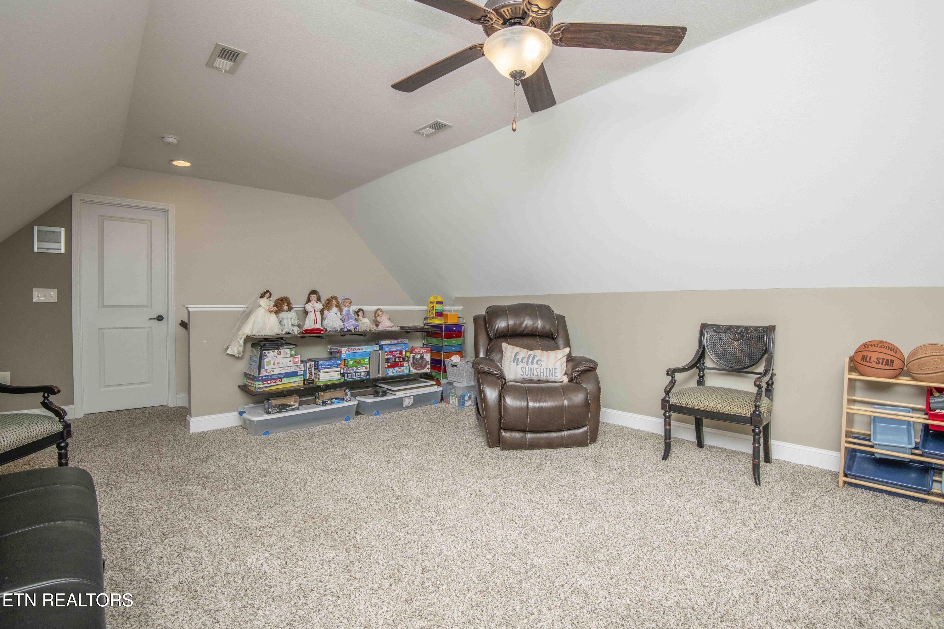 8320 Day Valley Rd
