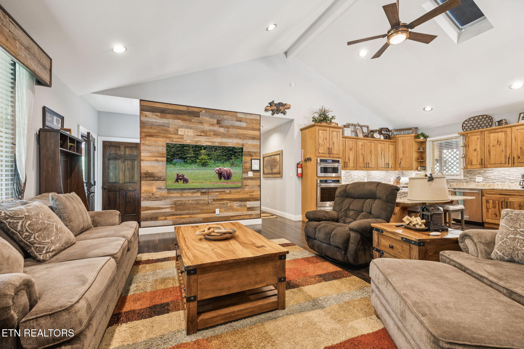 2029 Windy Lane