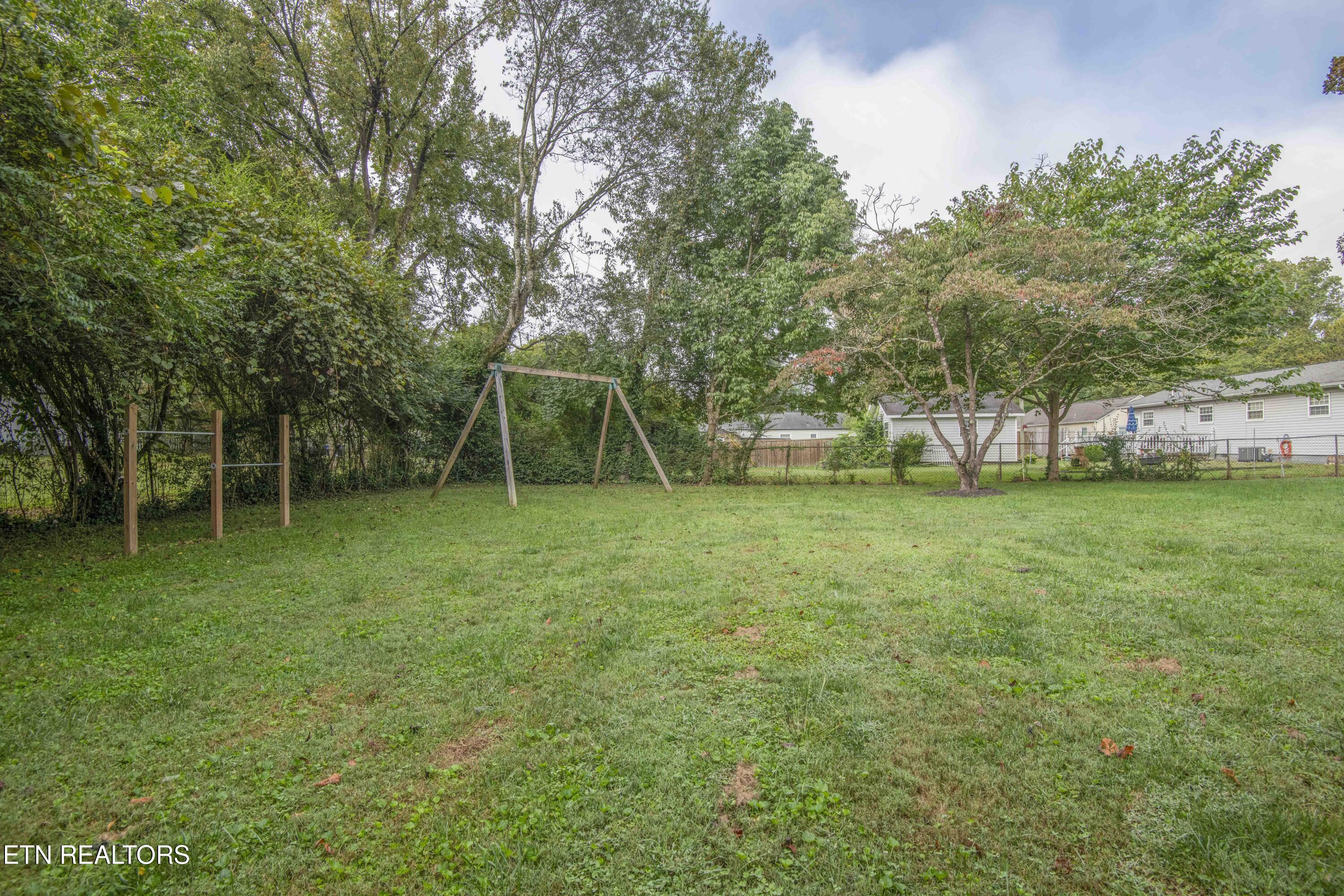 310 Canterbury Drive