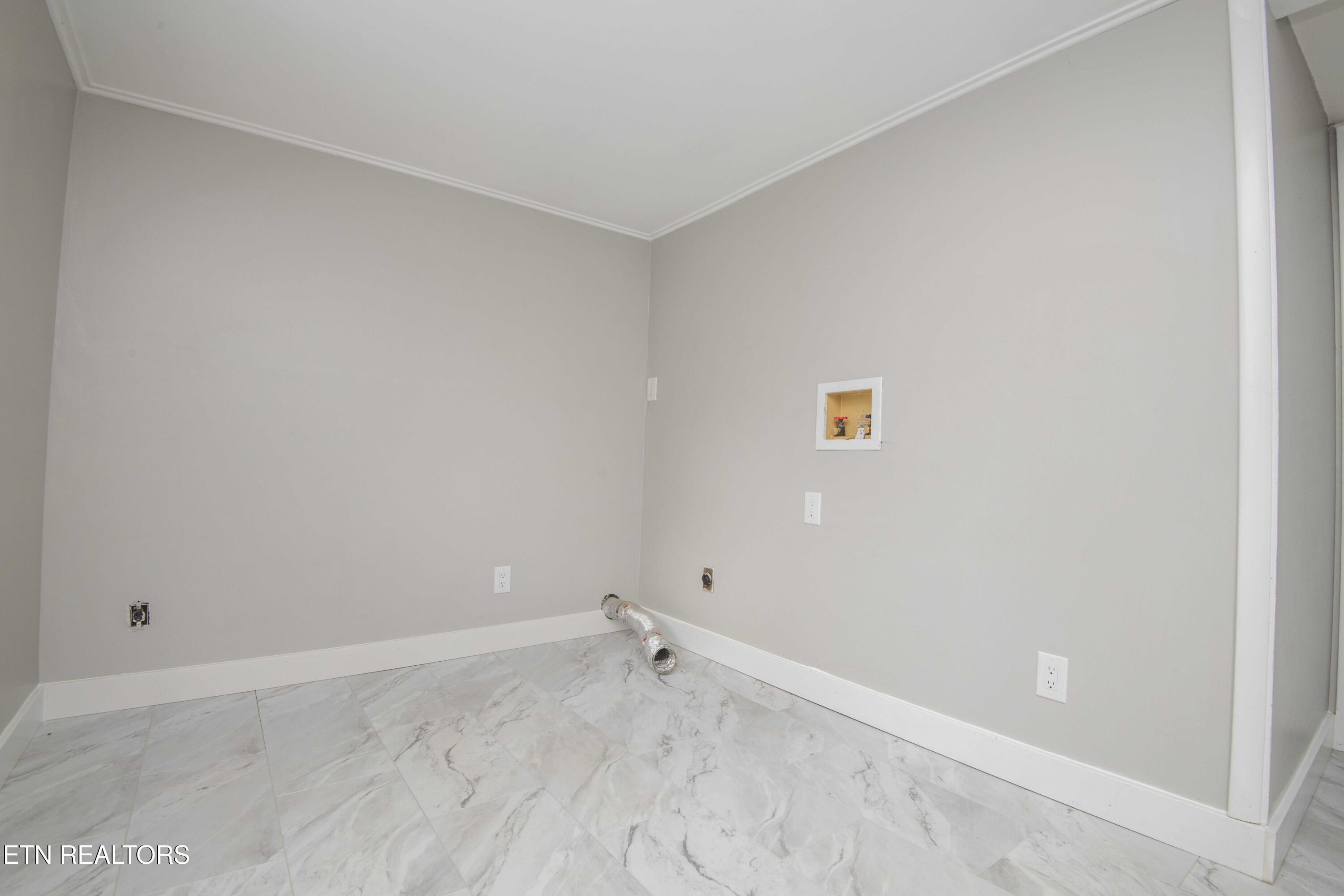 310 Canterbury Drive