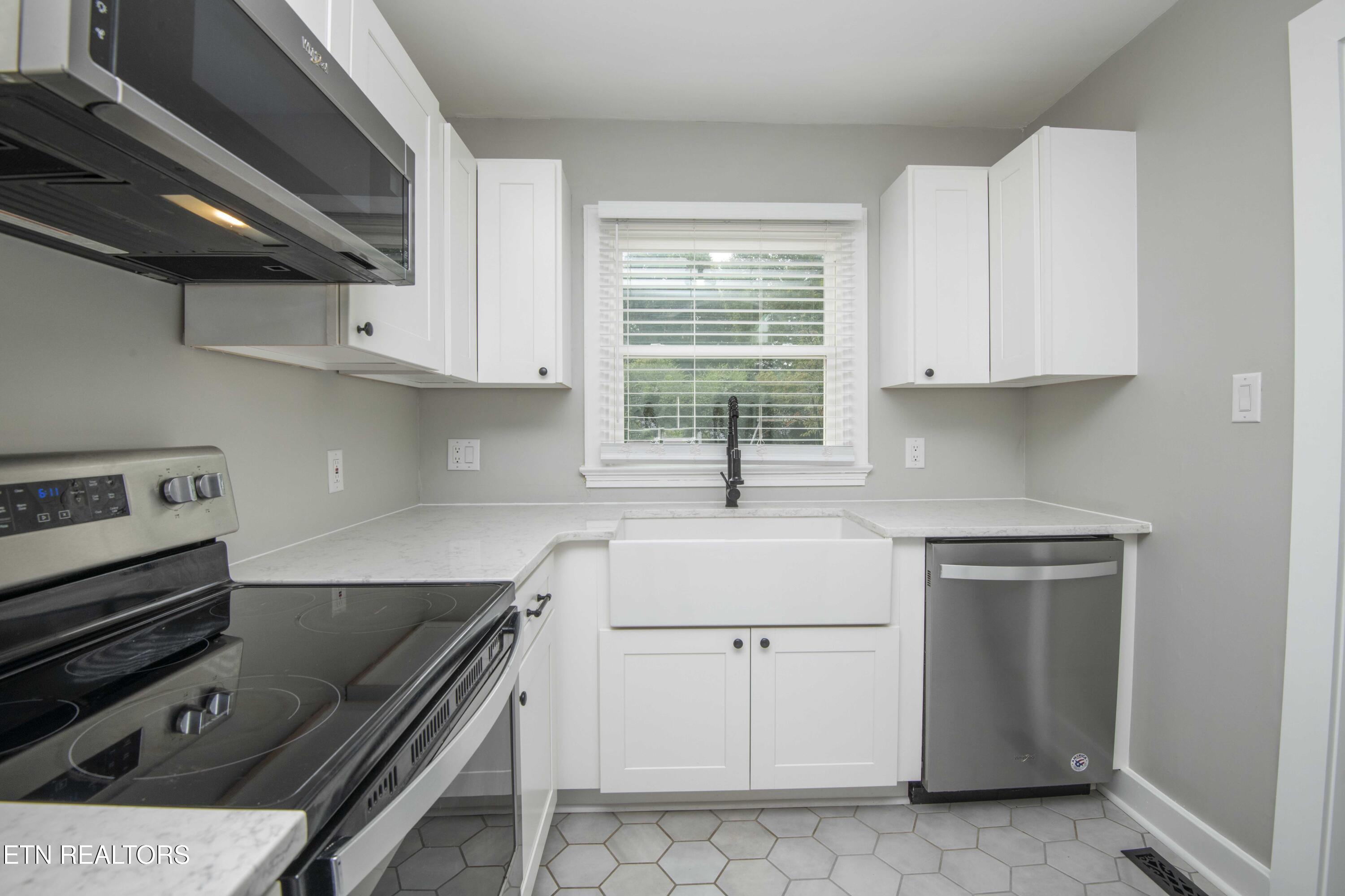 310 Canterbury Drive