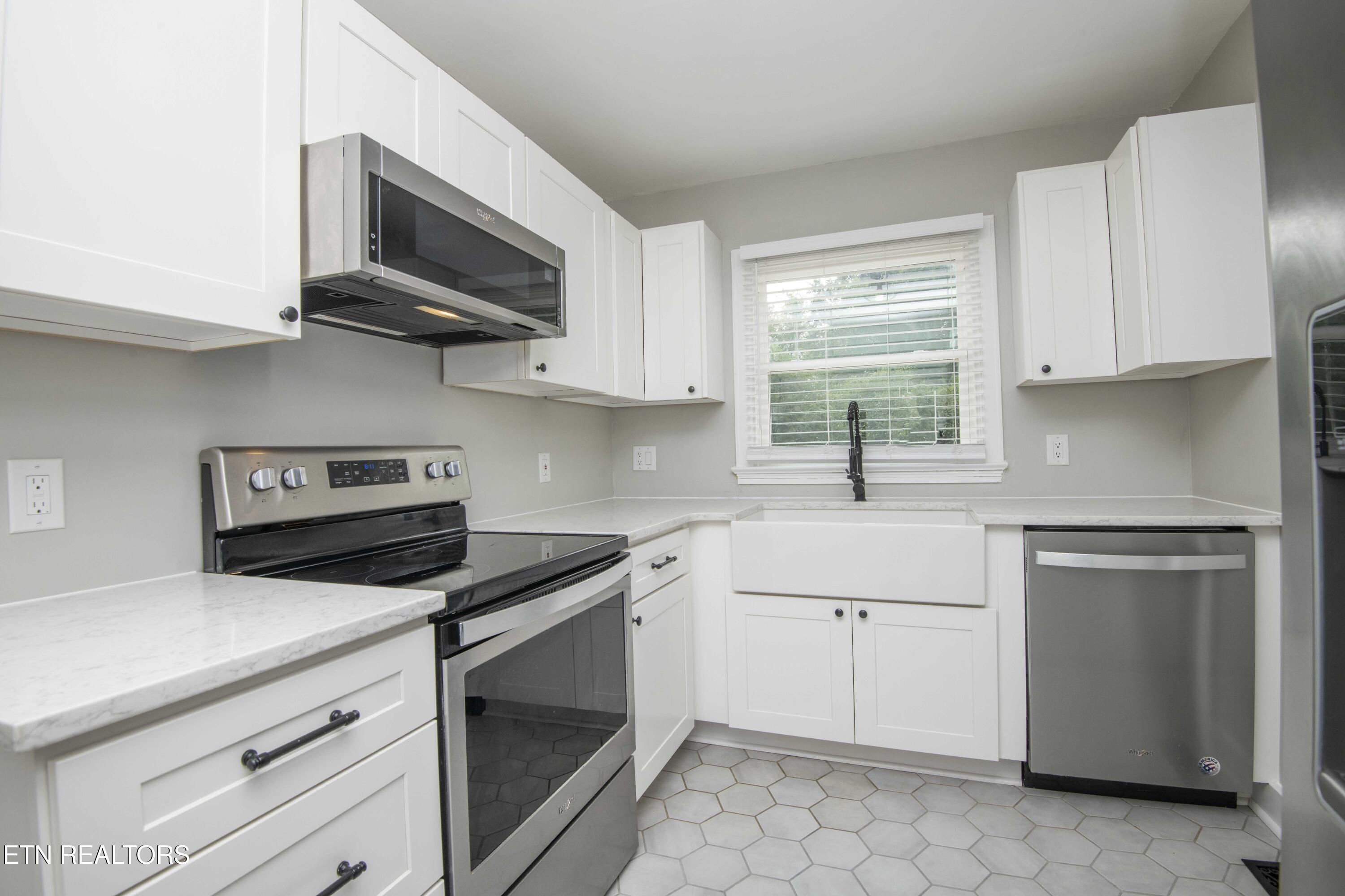 310 Canterbury Drive