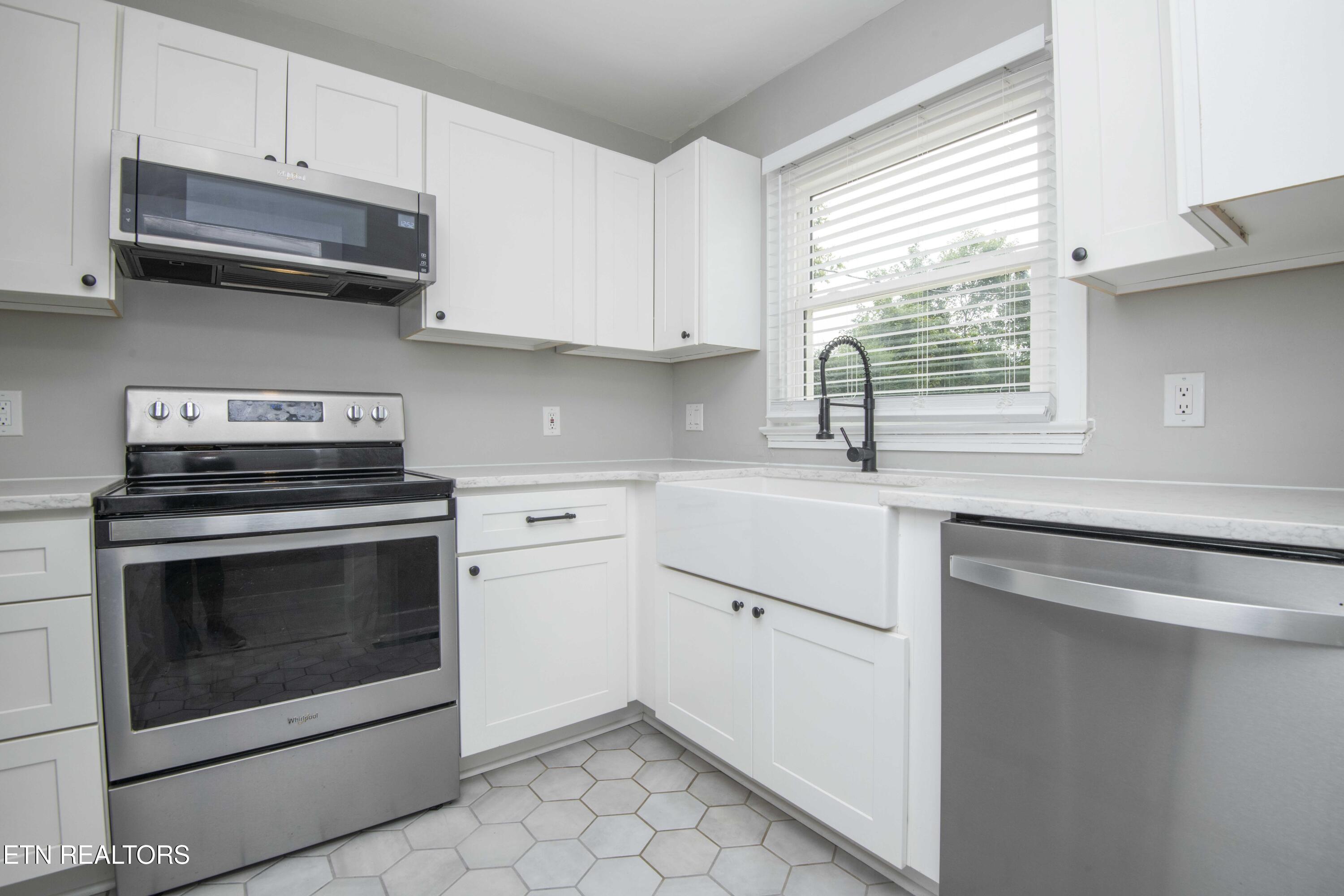 310 Canterbury Drive