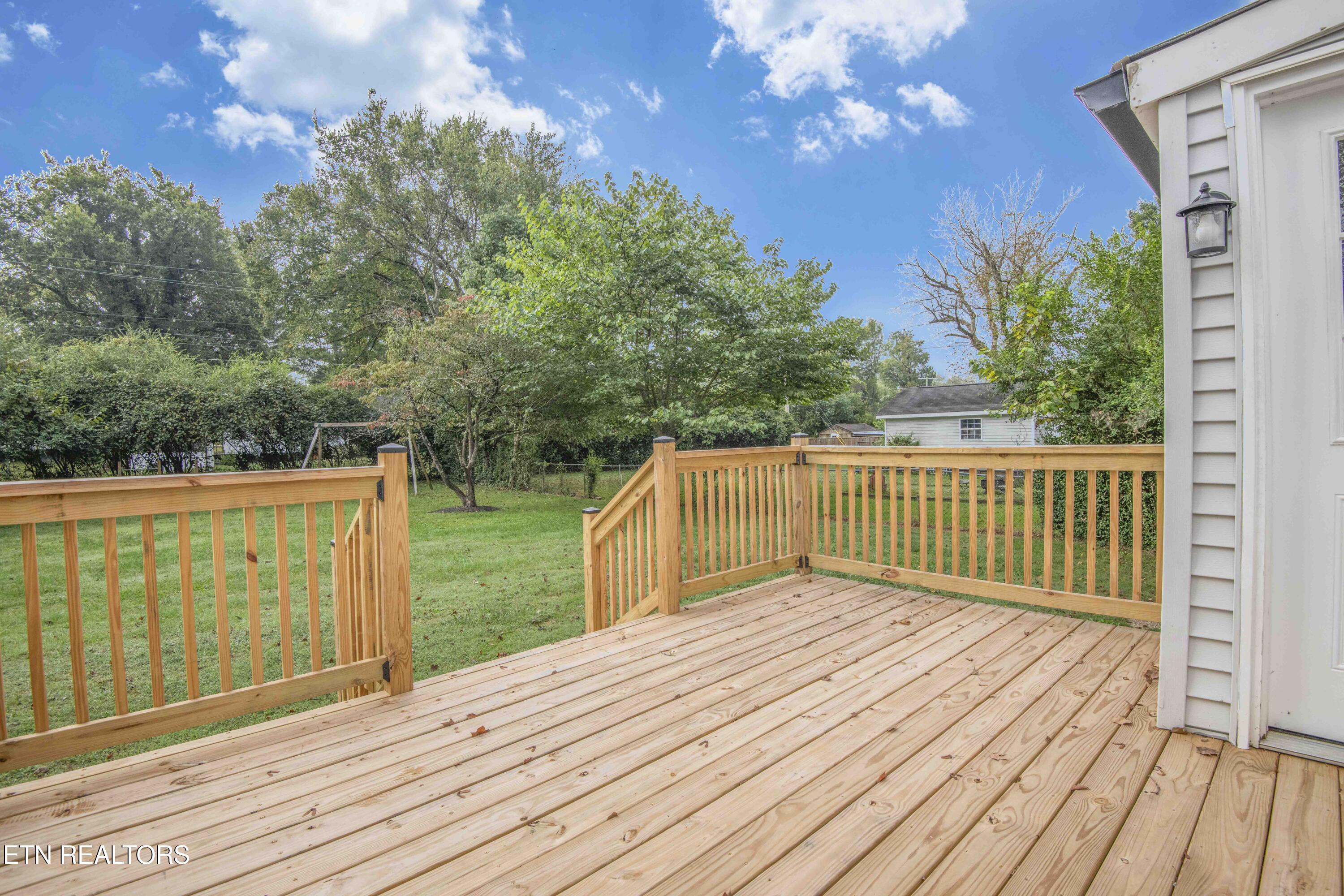 310 Canterbury Drive