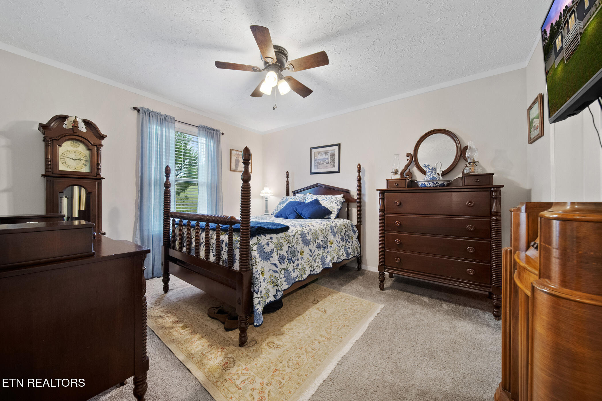 1185 Chestnut Grove Rd