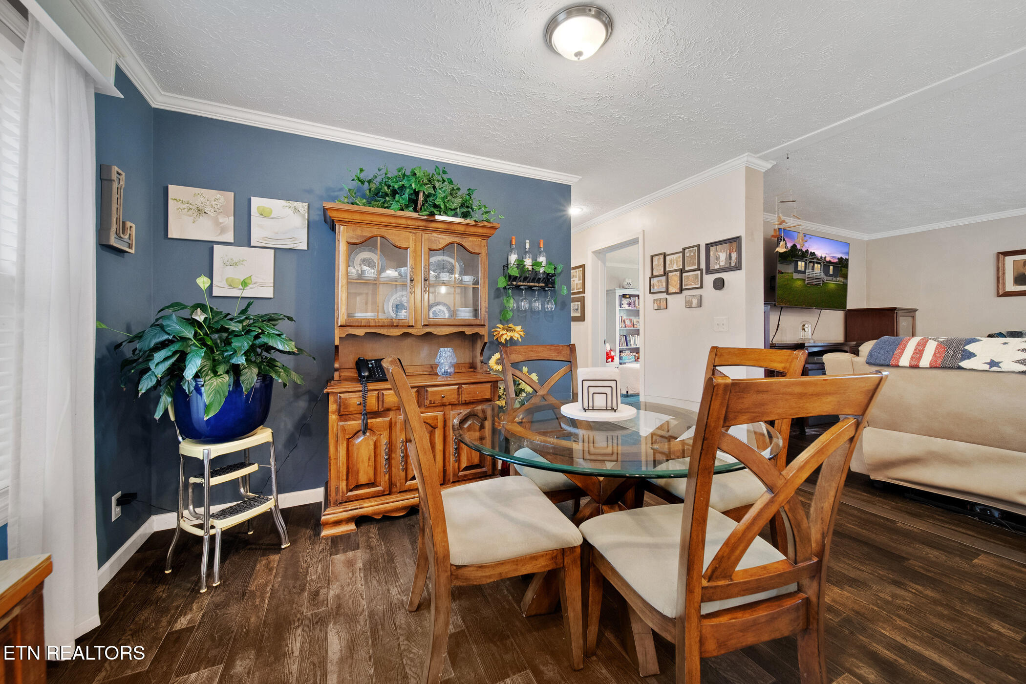 1185 Chestnut Grove Rd