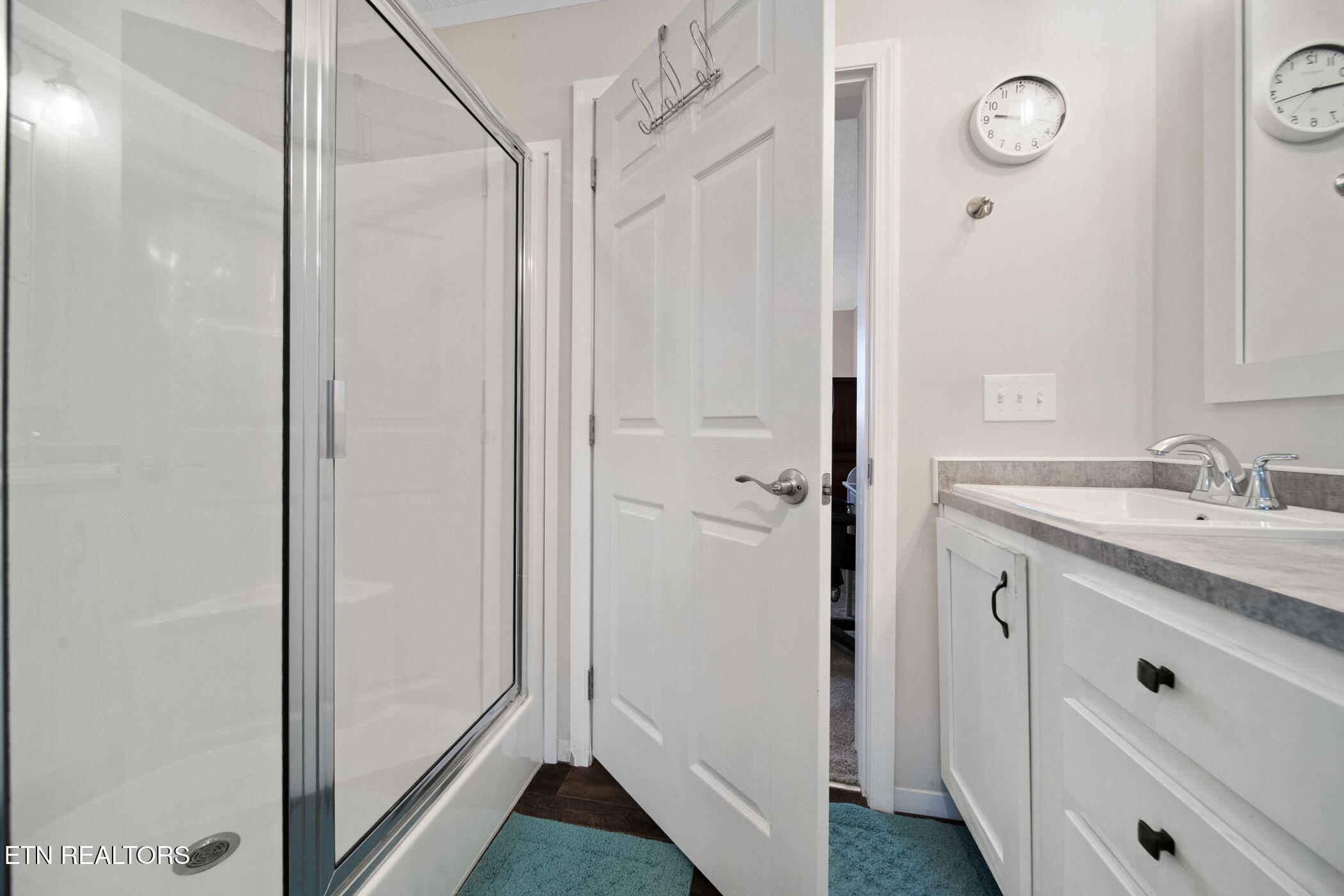 1185 Chestnut Grove Rd