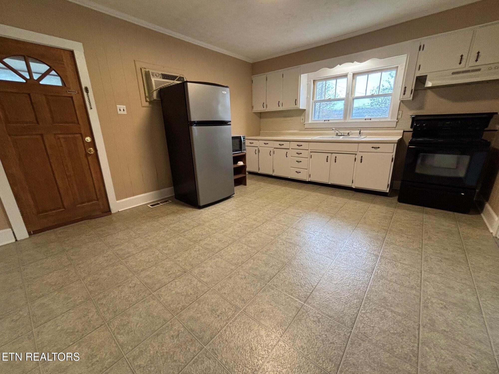 7005 Washington Pike, A, Corryton Unit: A