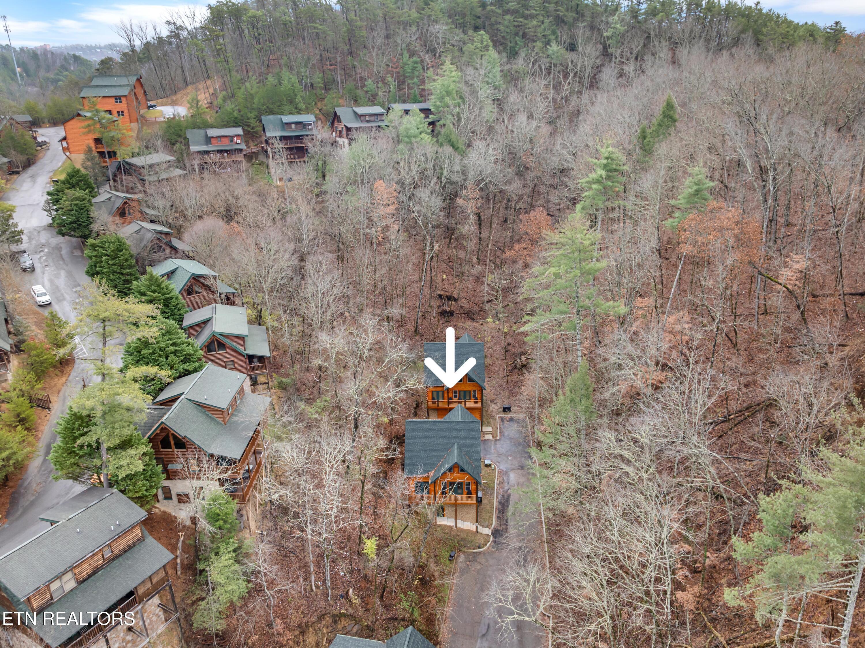 2119 Valley Creek Way