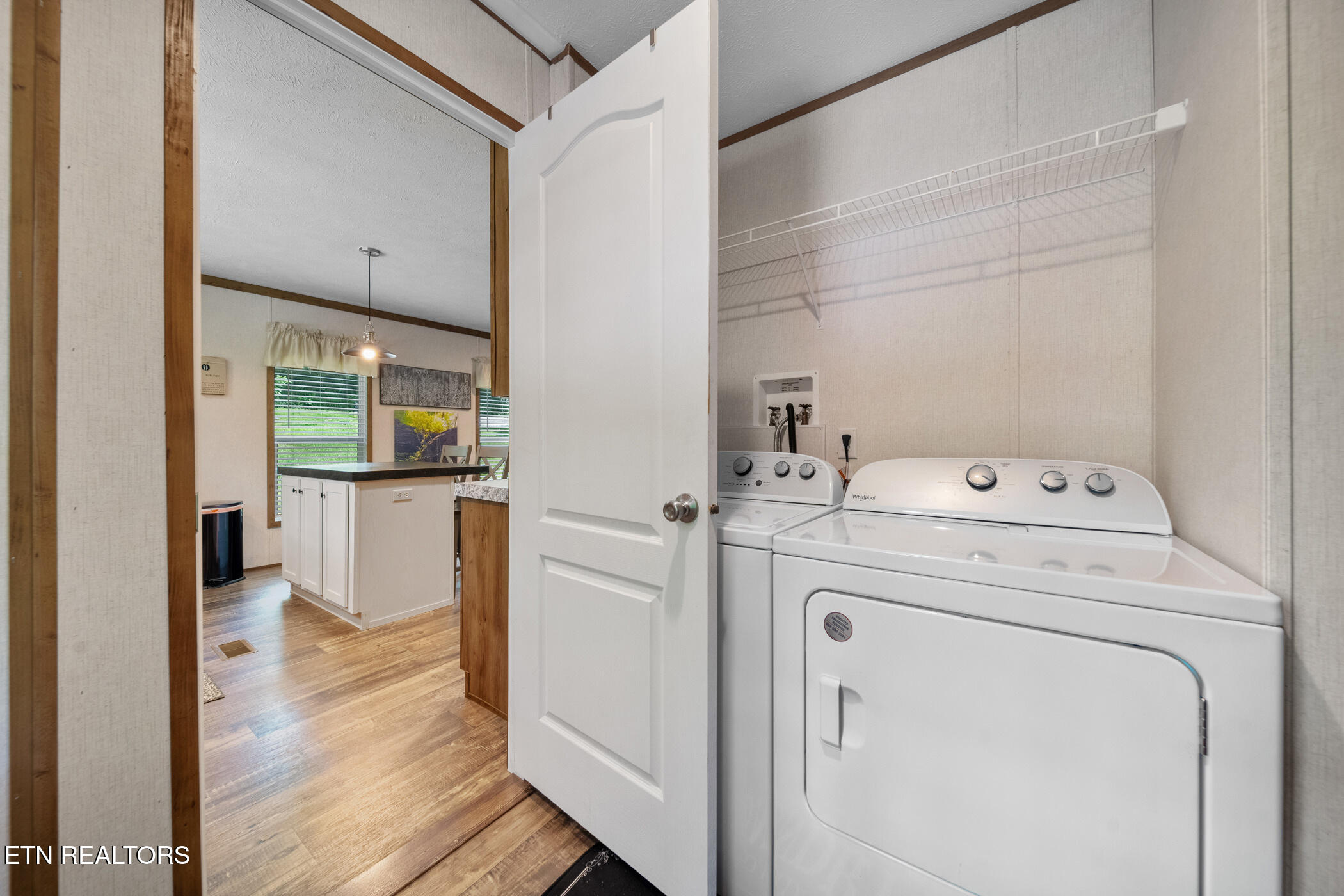 3329 Stinking Creek Rd