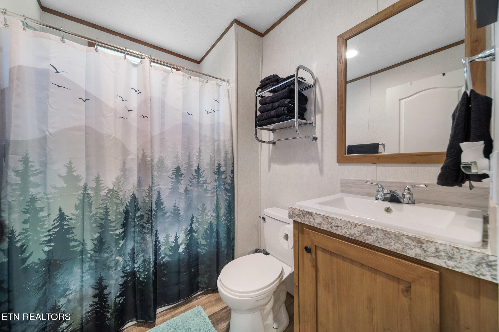 3329 Stinking Creek Rd