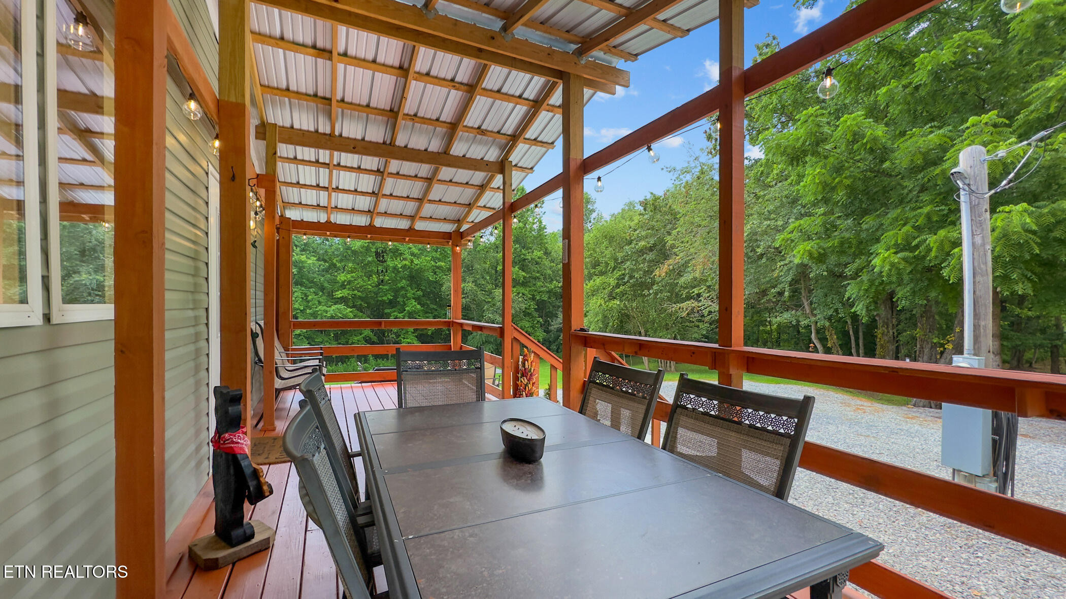 3329 Stinking Creek Rd