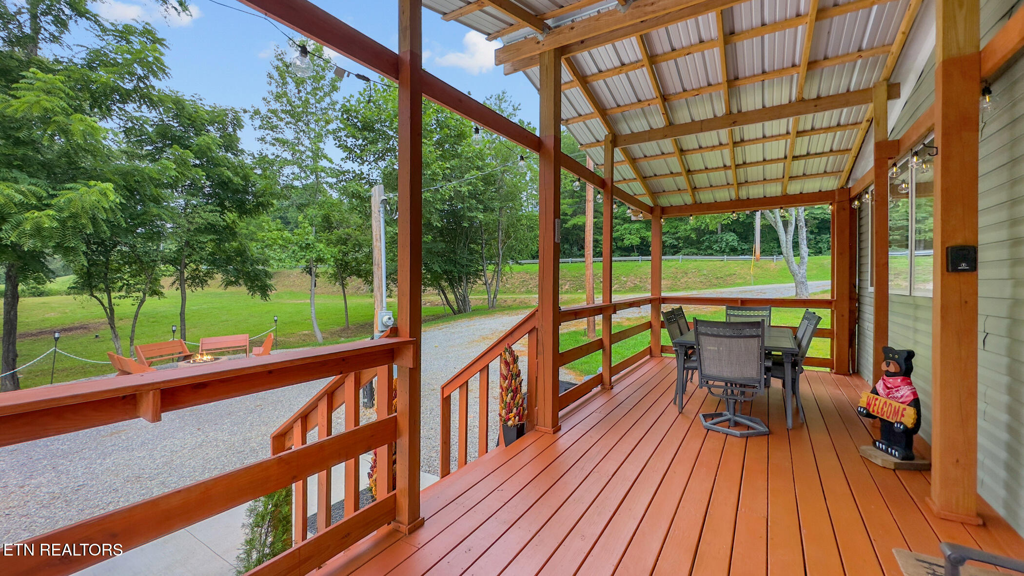 3329 Stinking Creek Rd