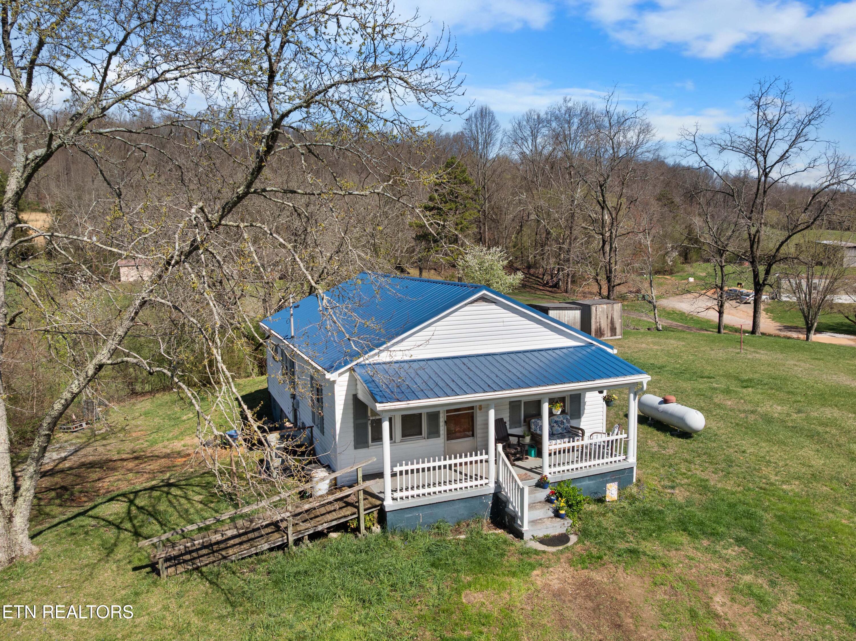 385 Hubbs Grove Rd