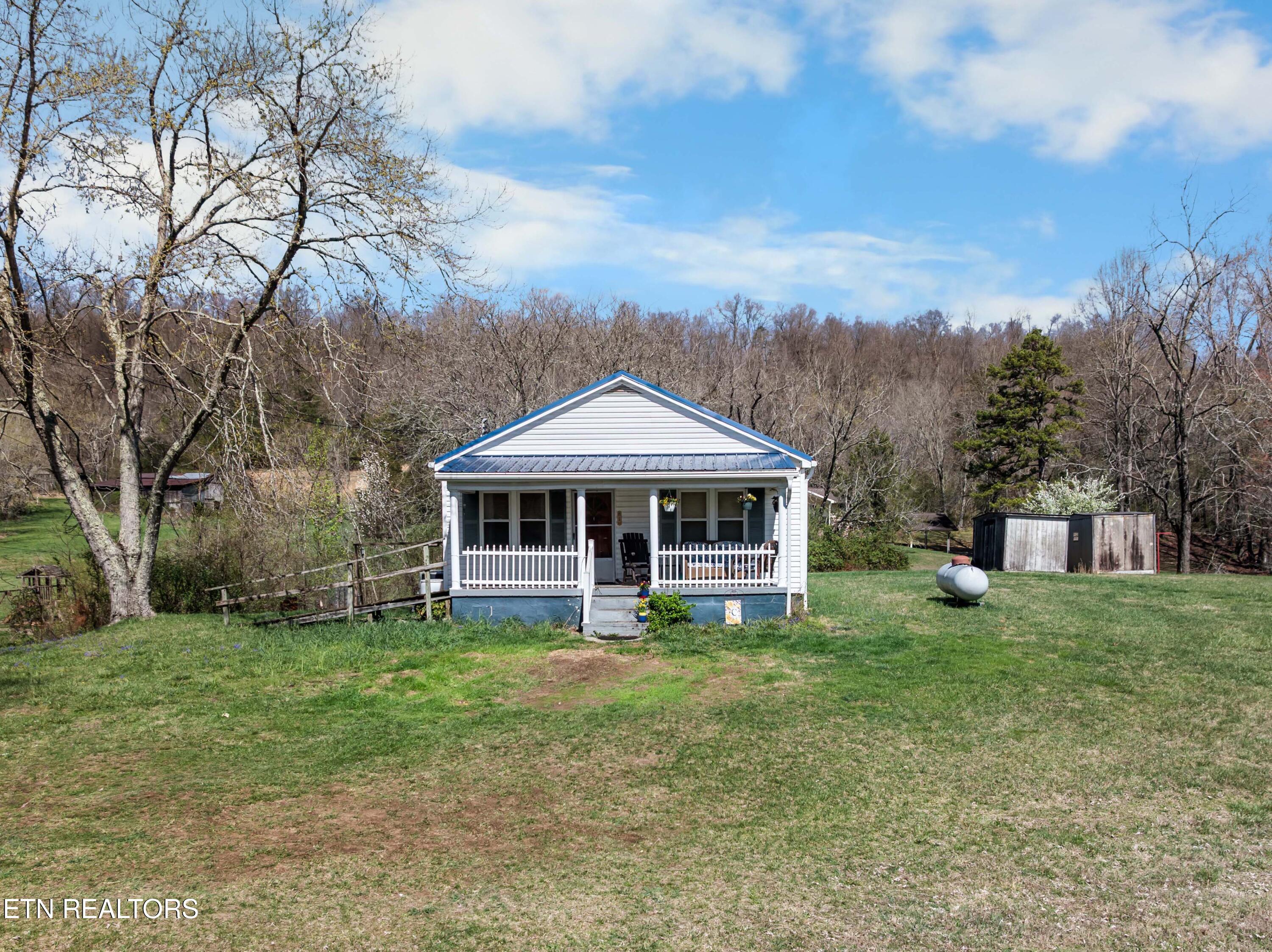 385 Hubbs Grove Rd