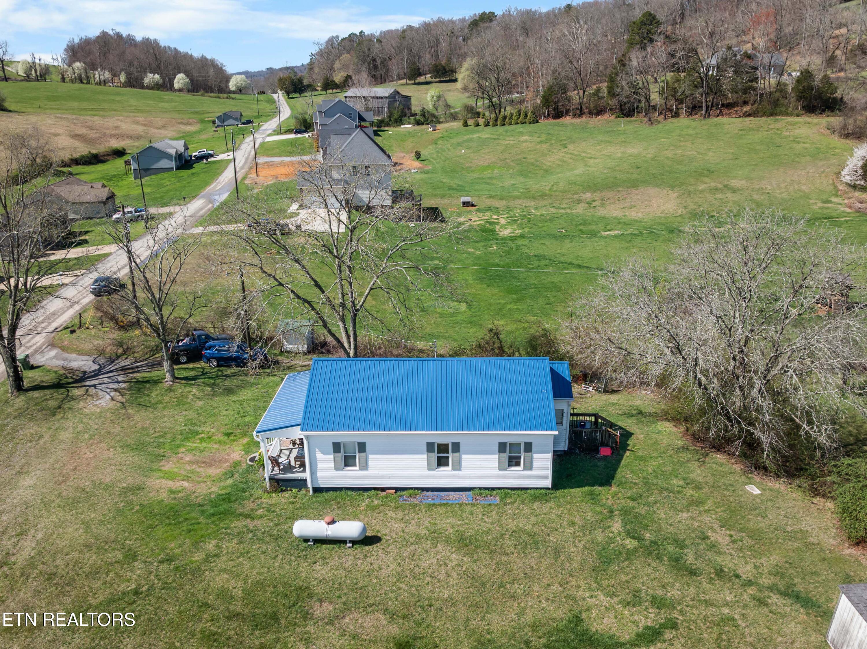 385 Hubbs Grove Rd