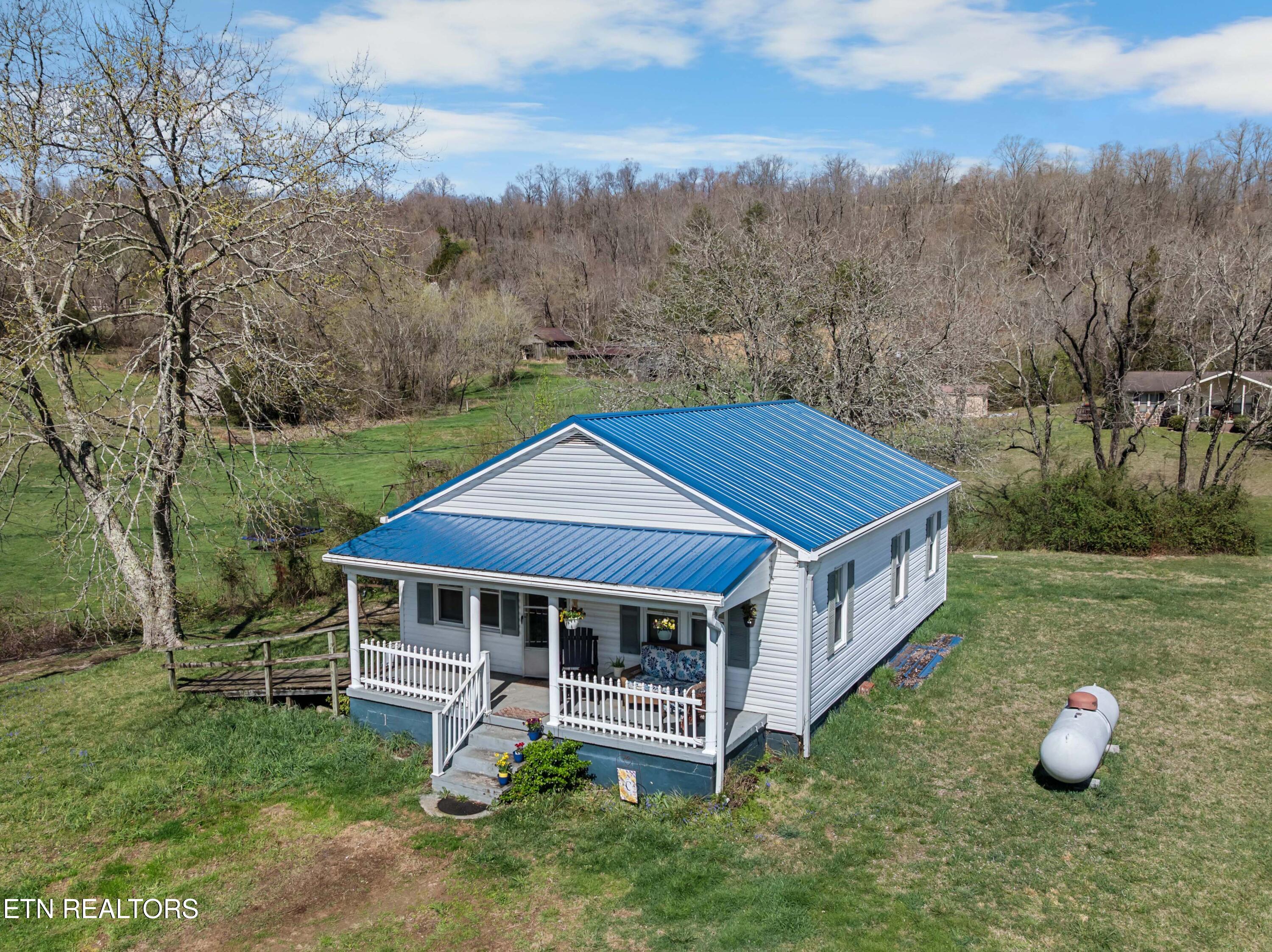 385 Hubbs Grove Rd