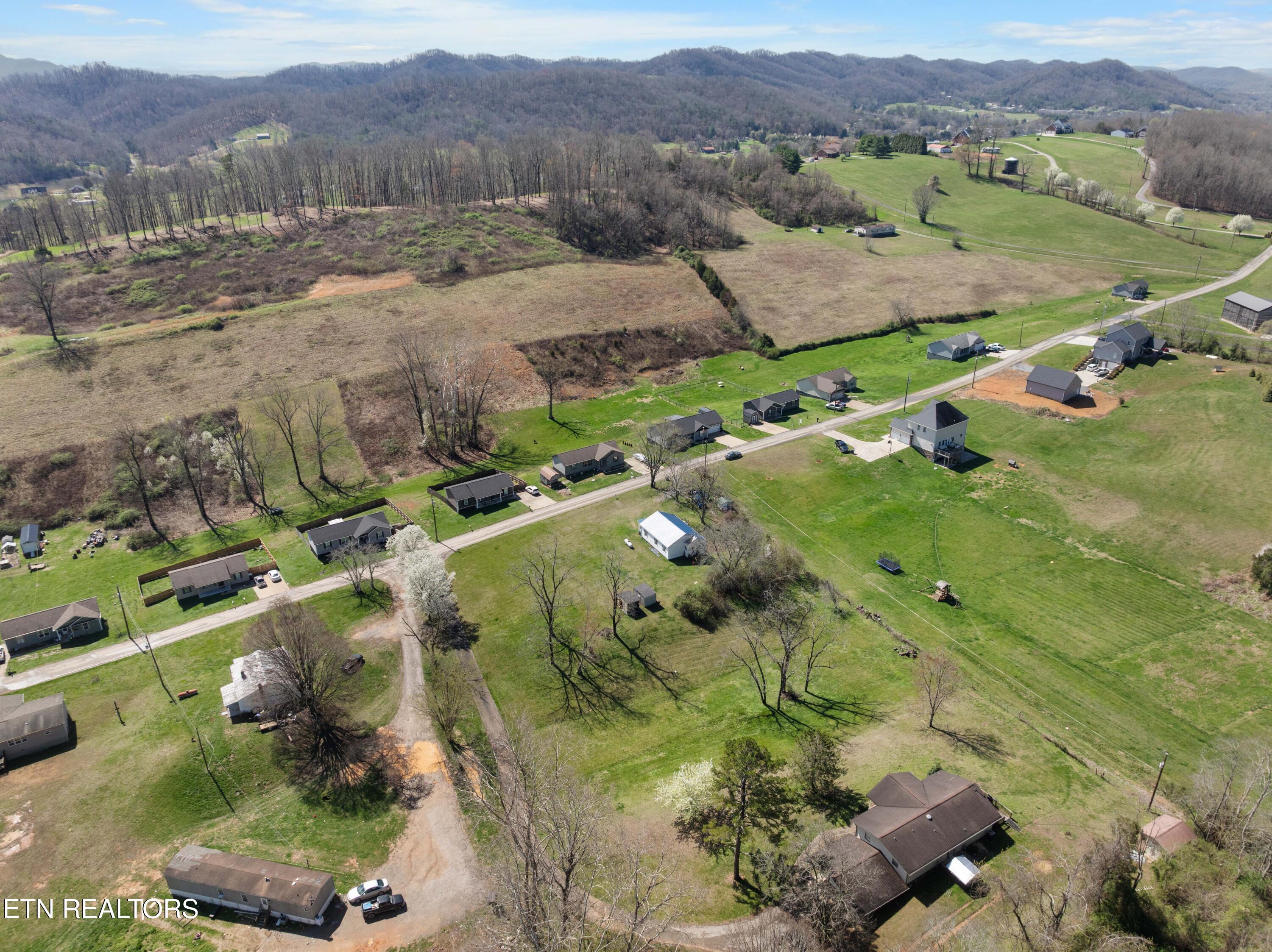 385 Hubbs Grove Rd