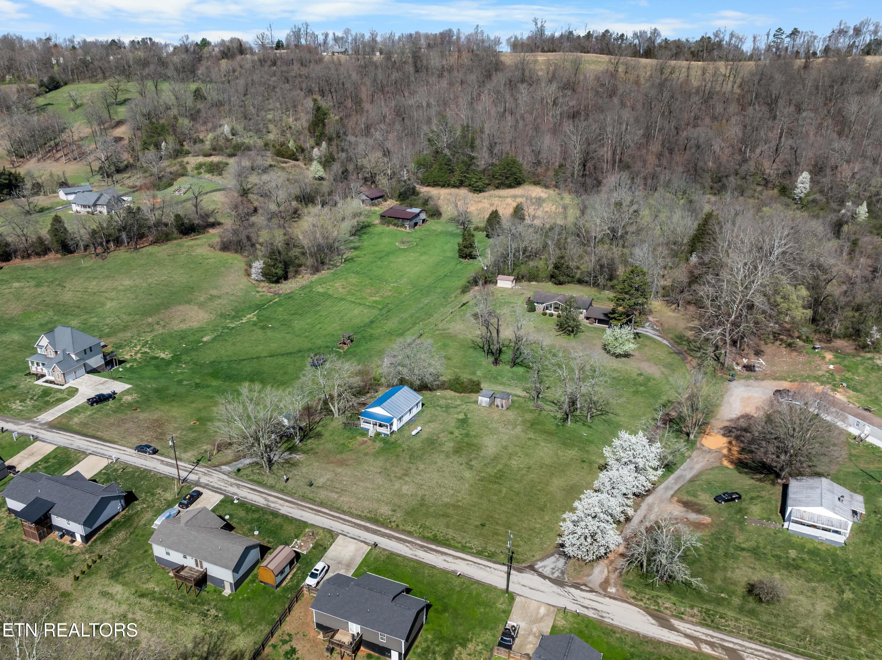 385 Hubbs Grove Rd