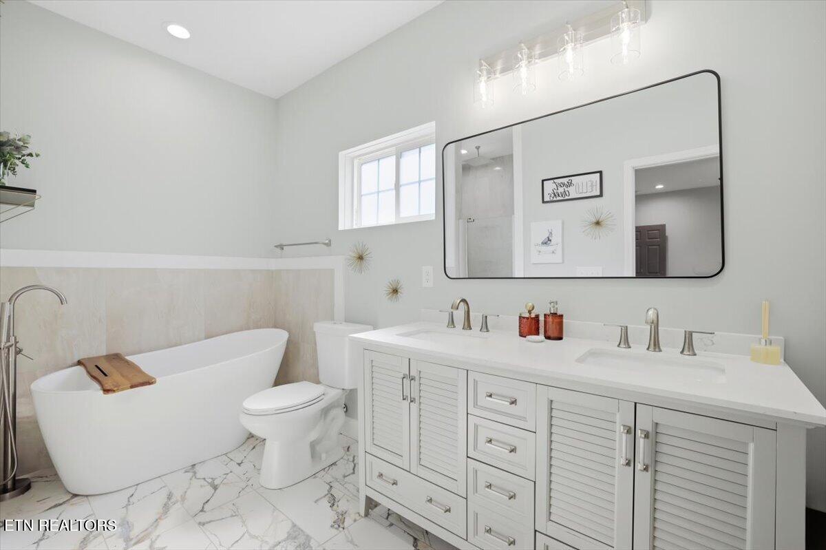 5113 Morningstar Lane