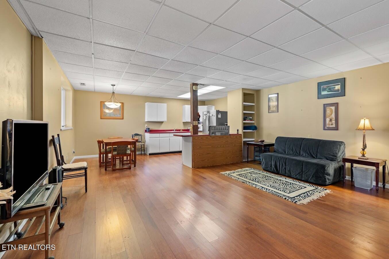 770 Mount Paran Rd