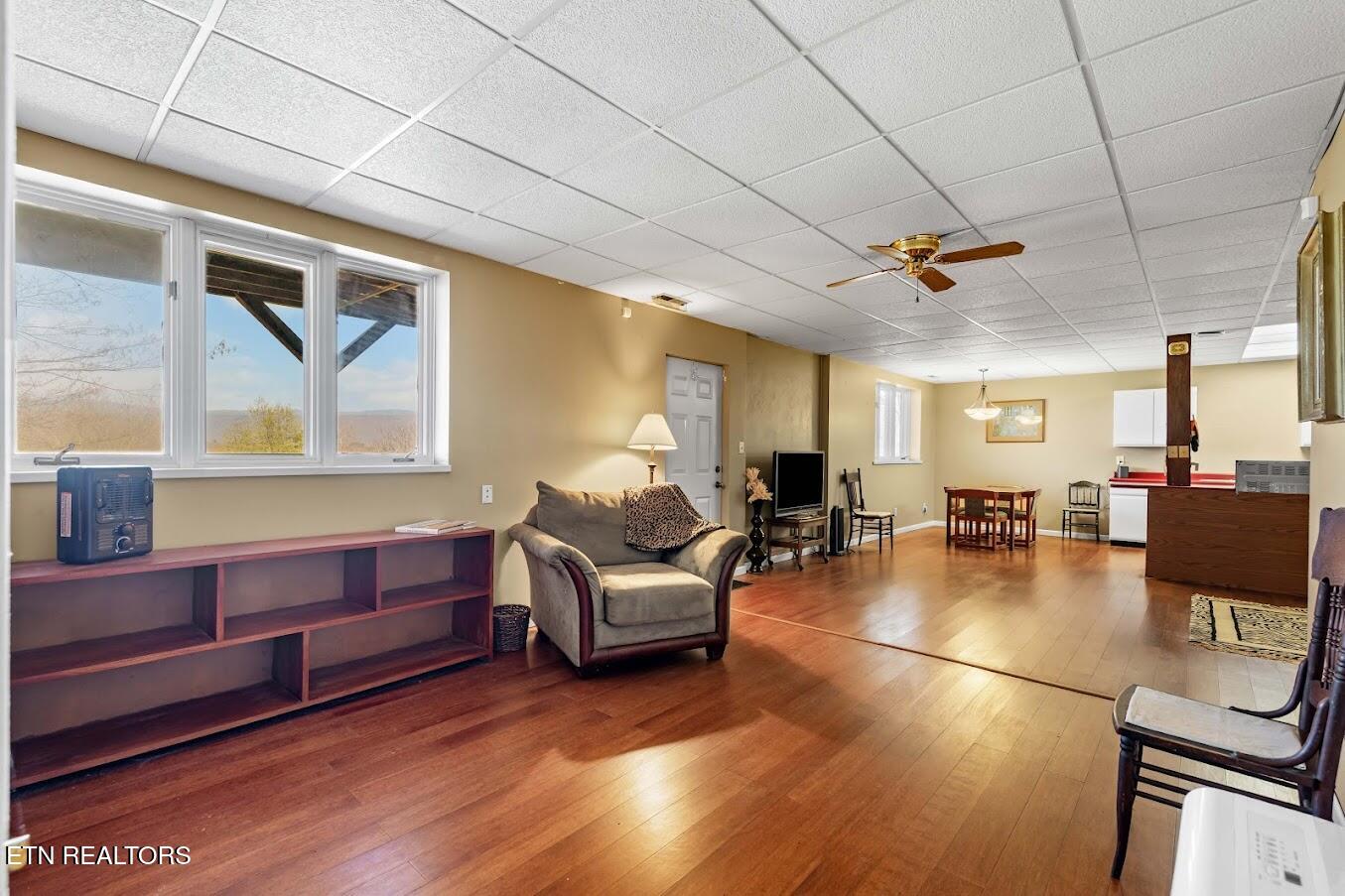 770 Mount Paran Rd