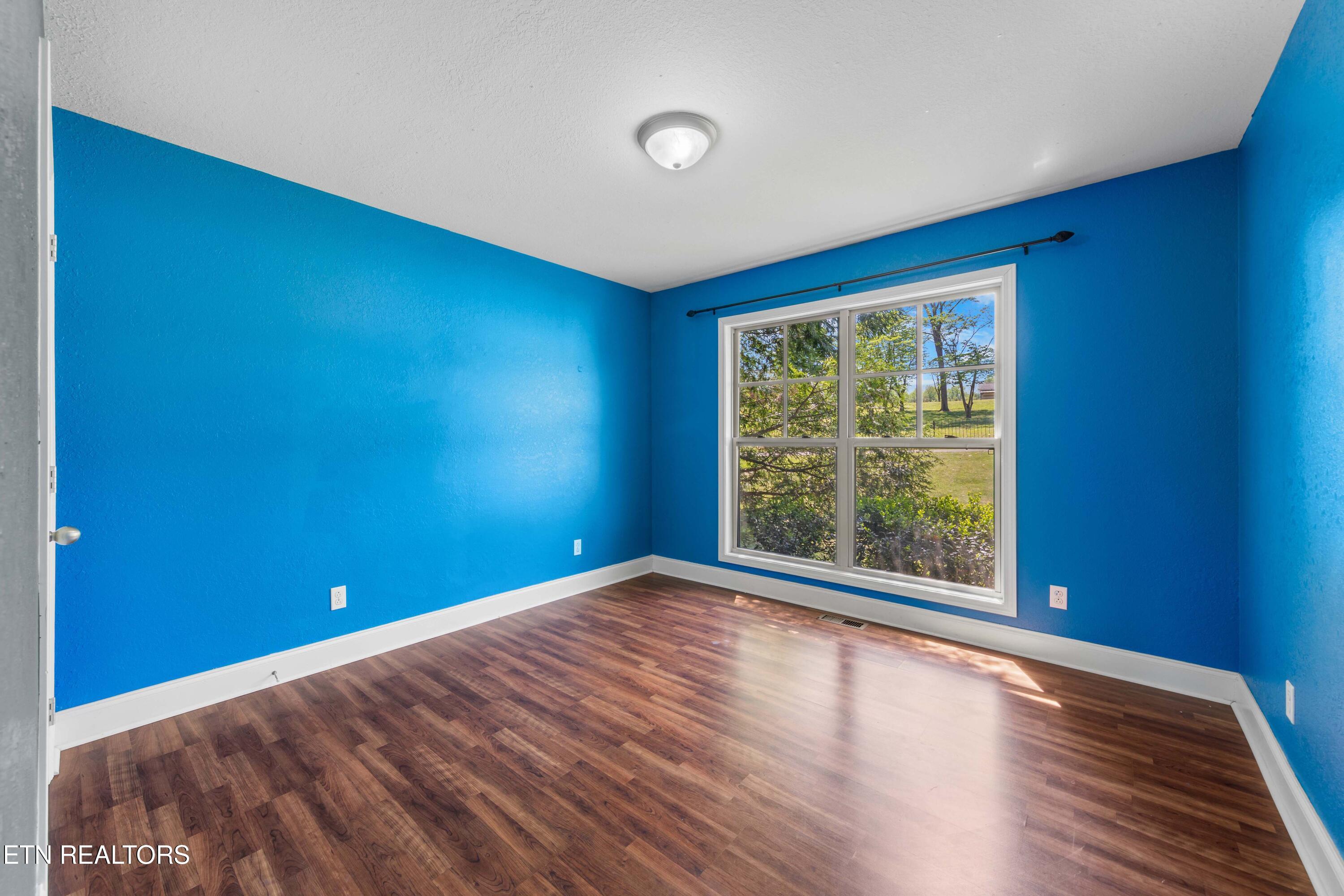 172 Mountain View Rd