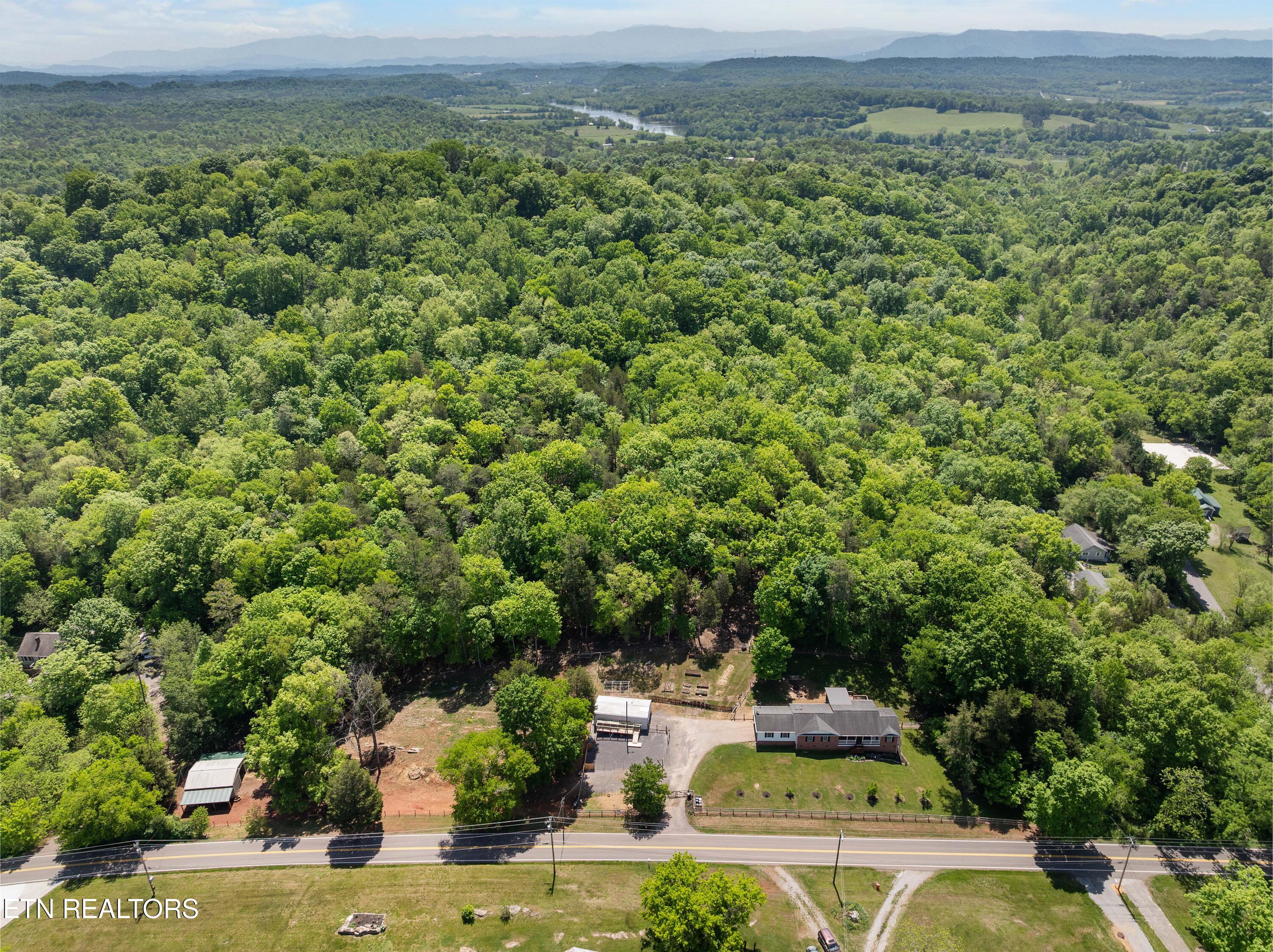 8114 Thorn Grove Pike