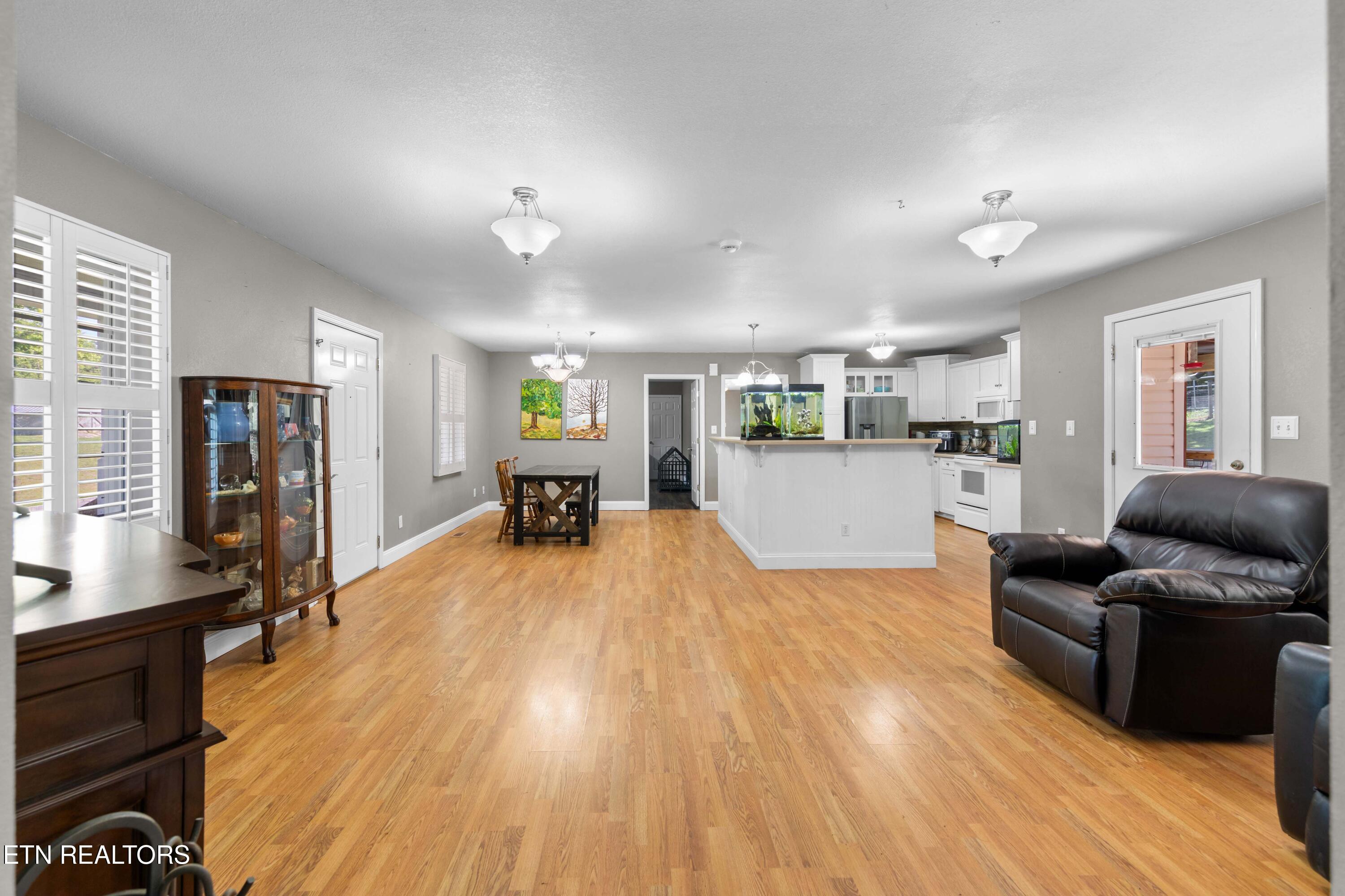 8114 Thorn Grove Pike