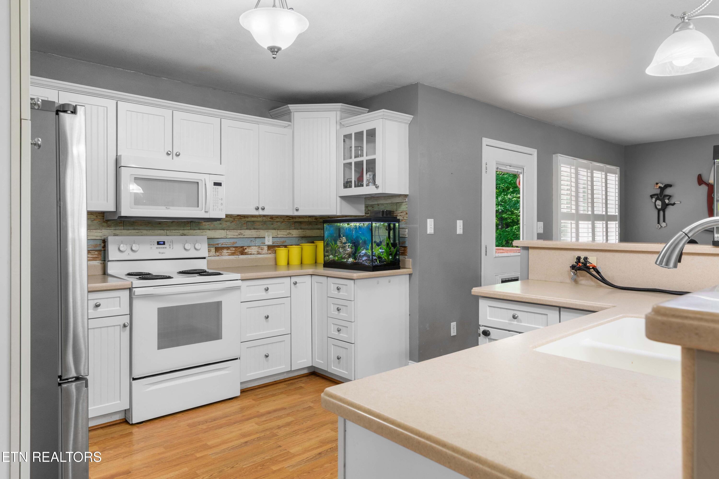 8114 Thorn Grove Pike