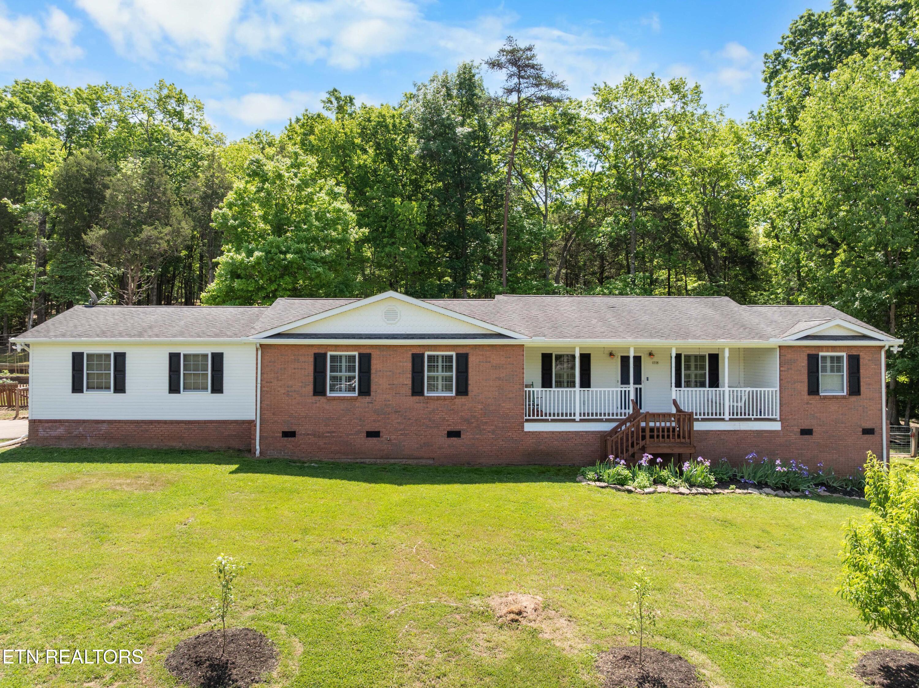 8114 Thorn Grove Pike
