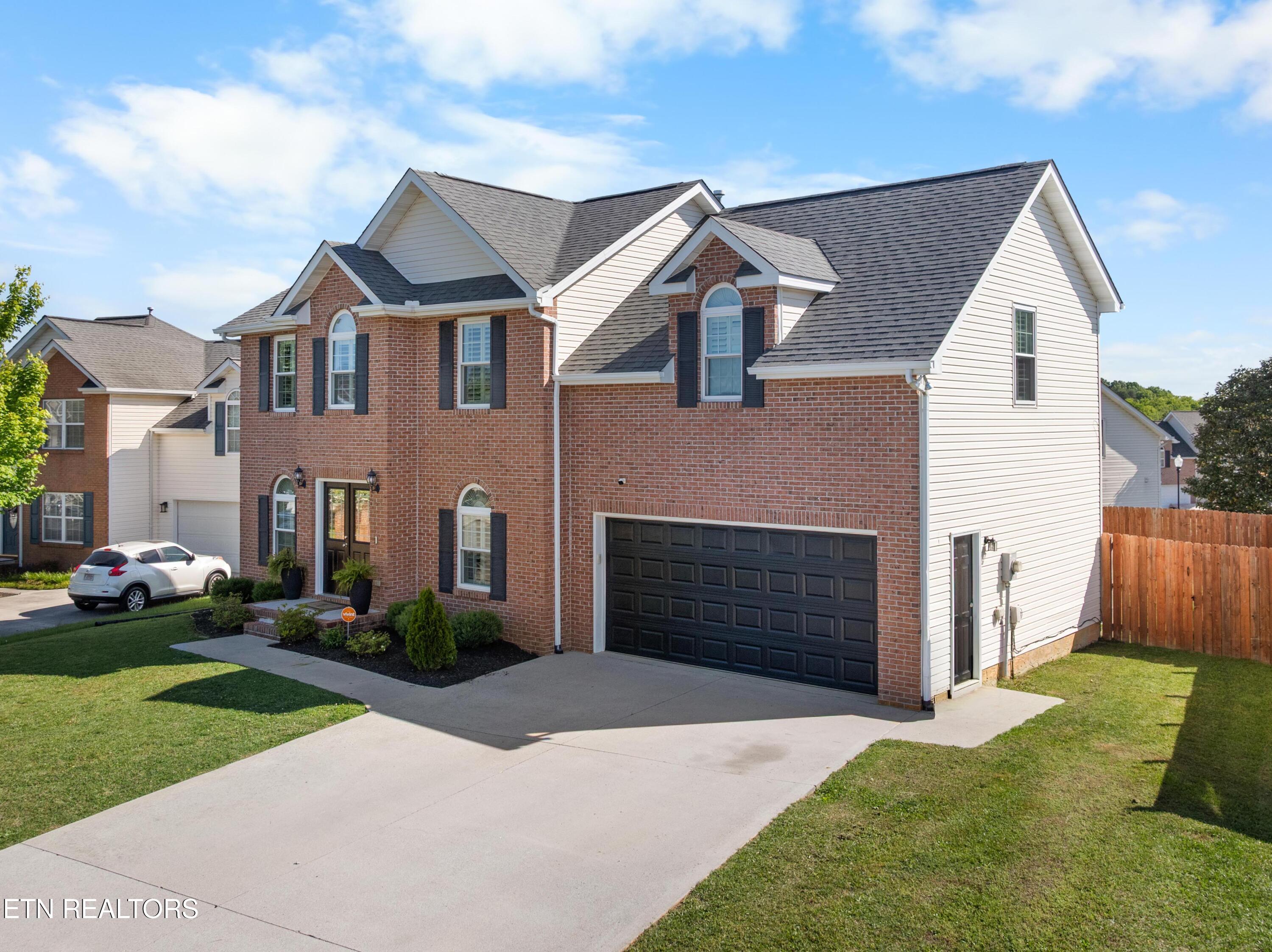 4608 Sand Hill Lane